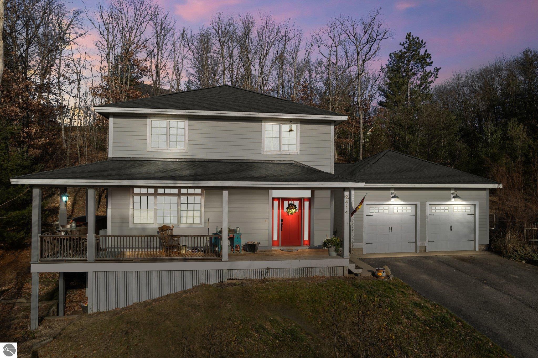 2414 Pine Hill Court
