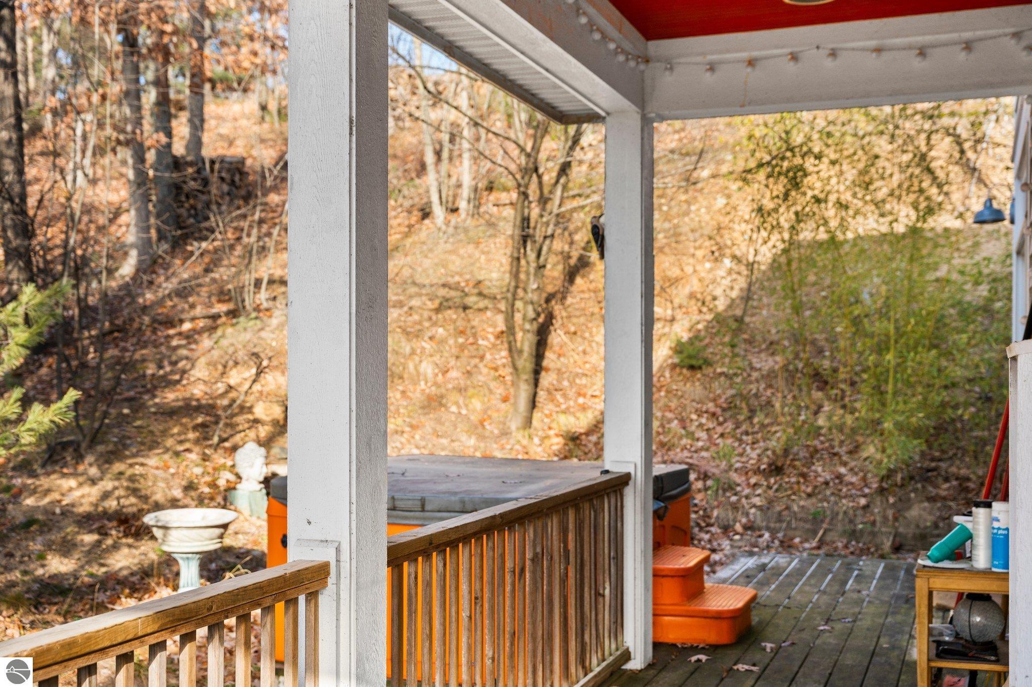 2414 Pine Hill Court