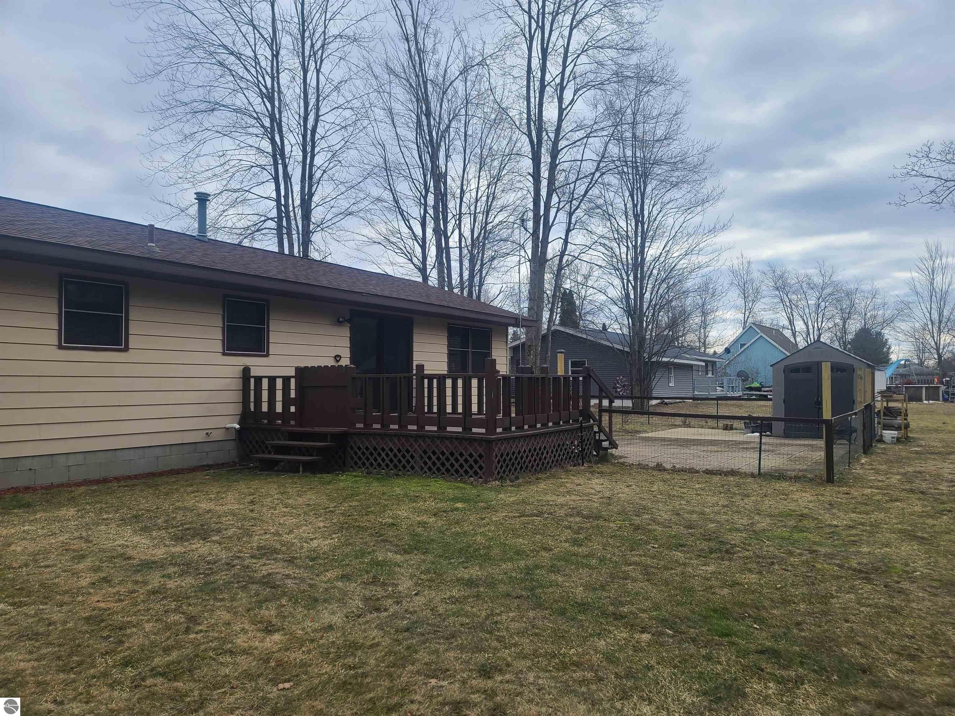 2327 NE Tamara Road