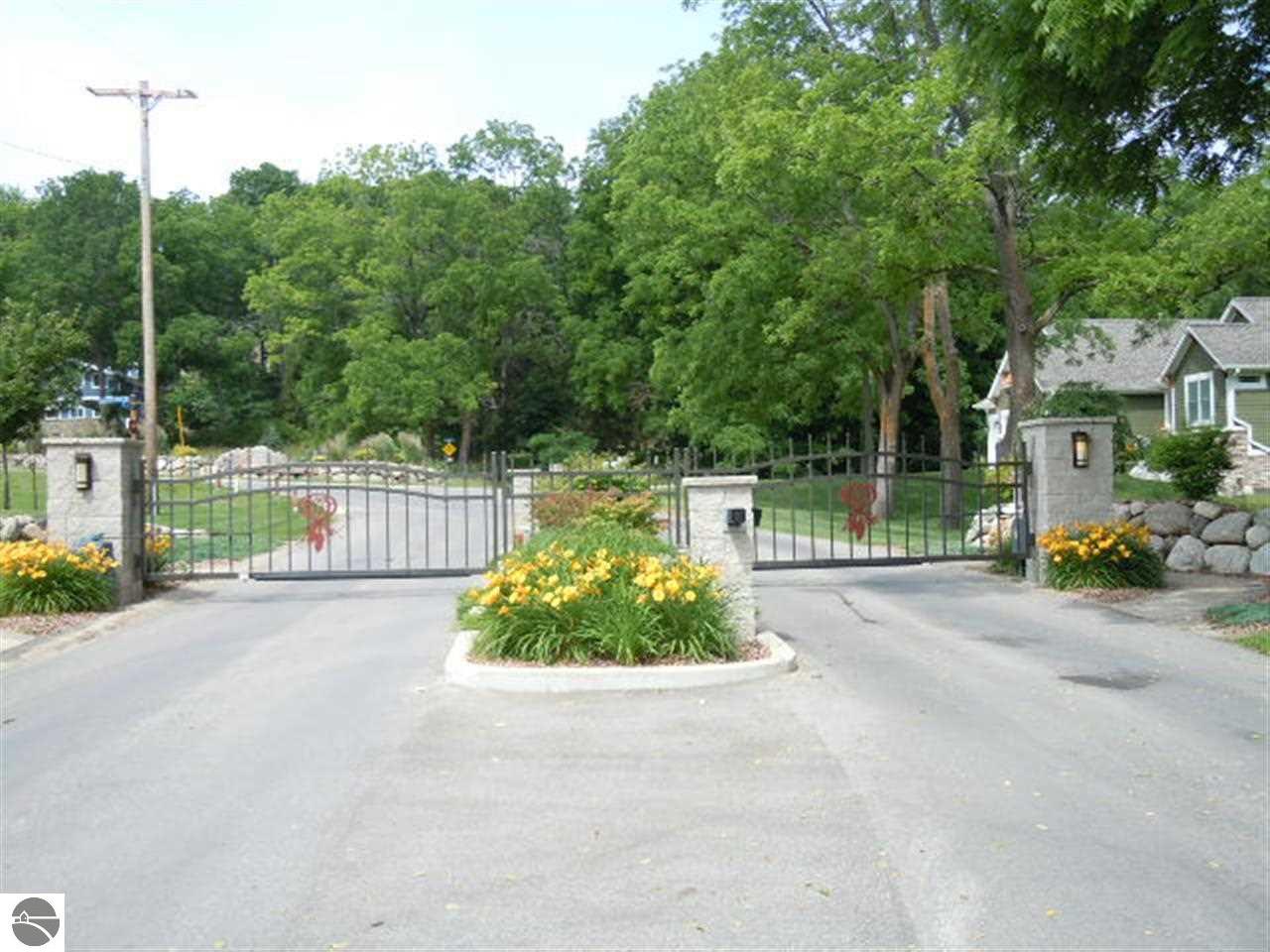 818 Incochee Woods Drive