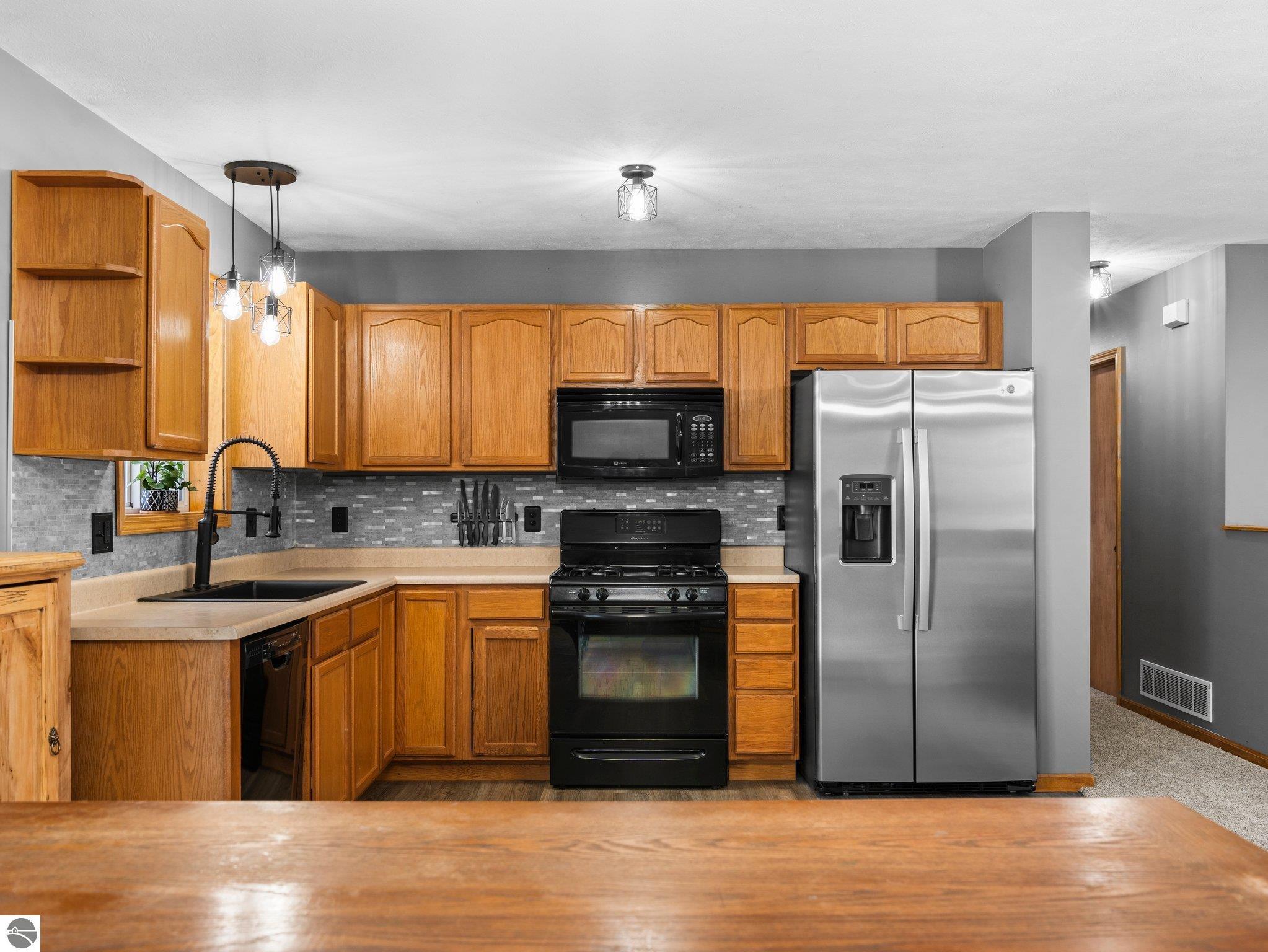 2334 Grouse Drive