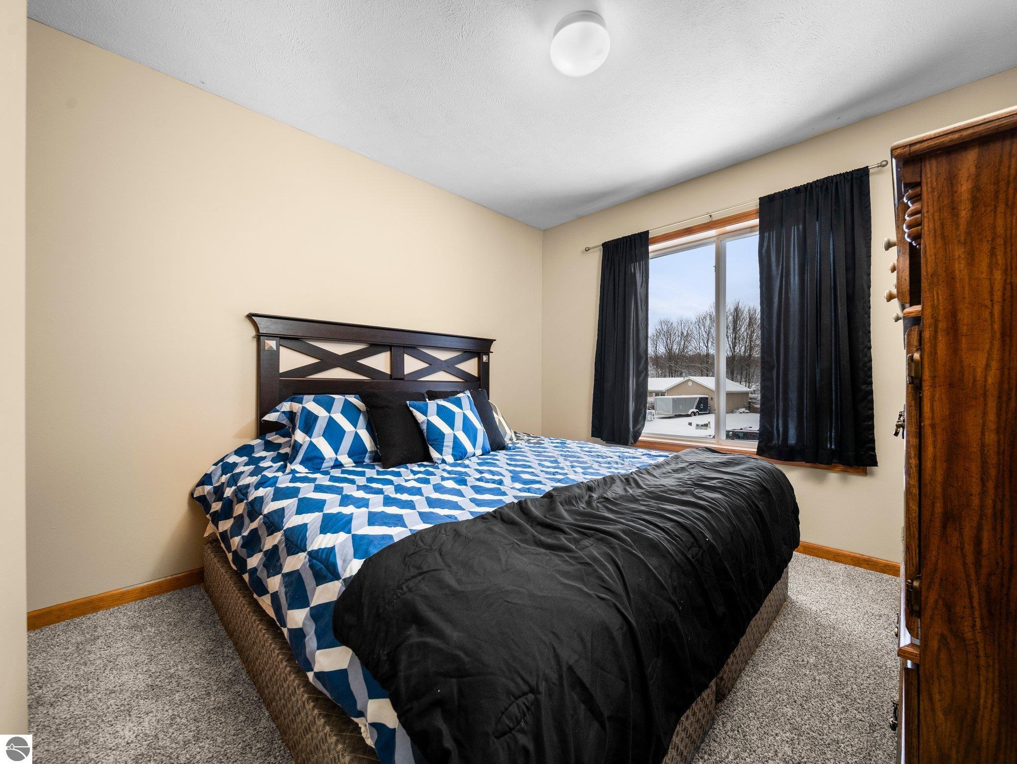 2334 Grouse Drive