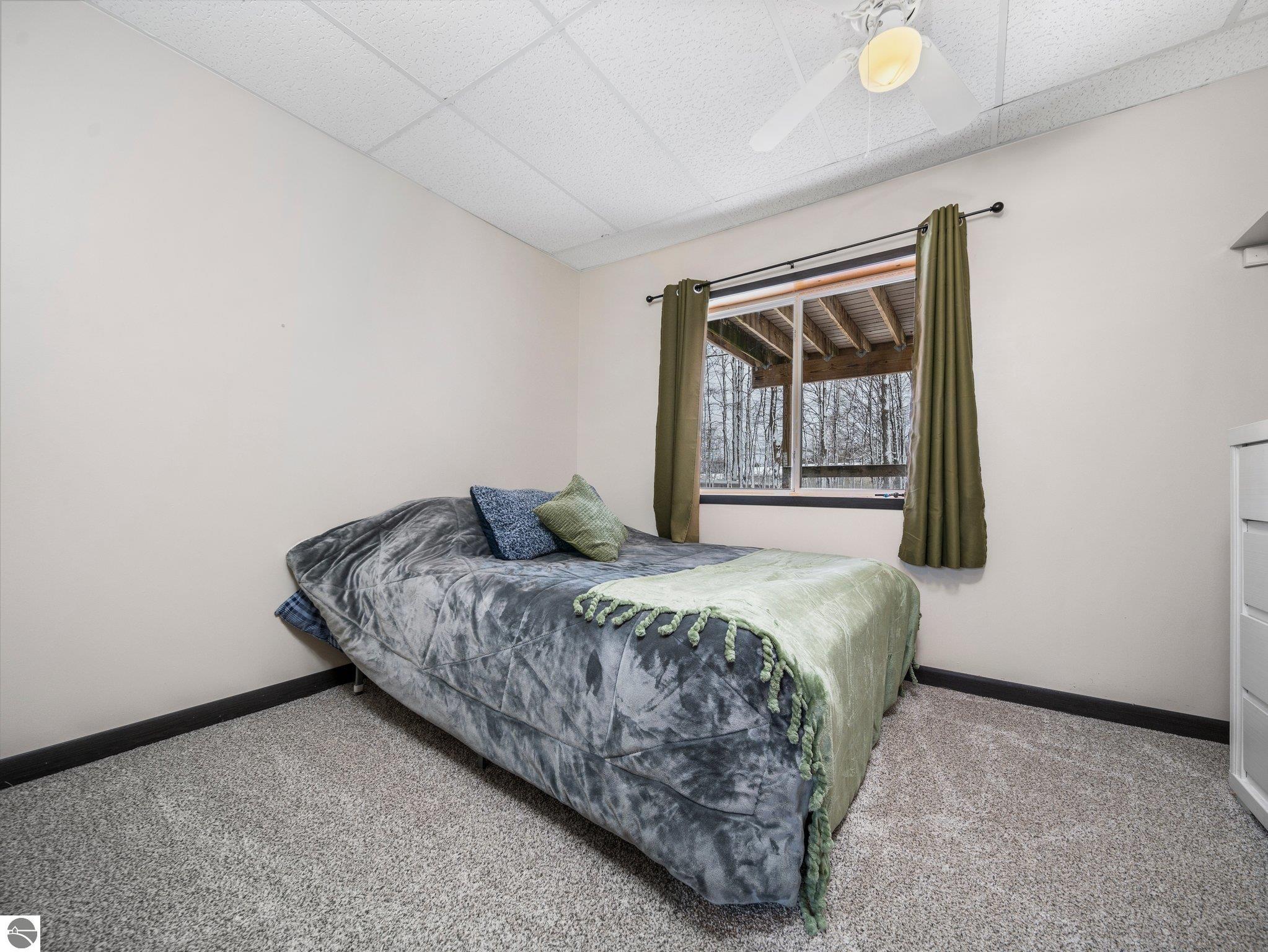 2334 Grouse Drive