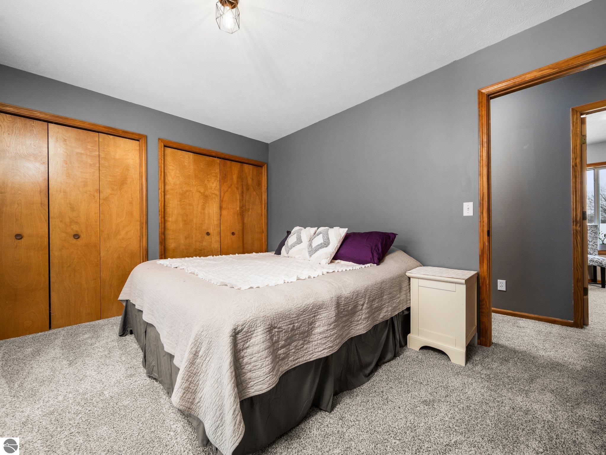 2334 Grouse Drive