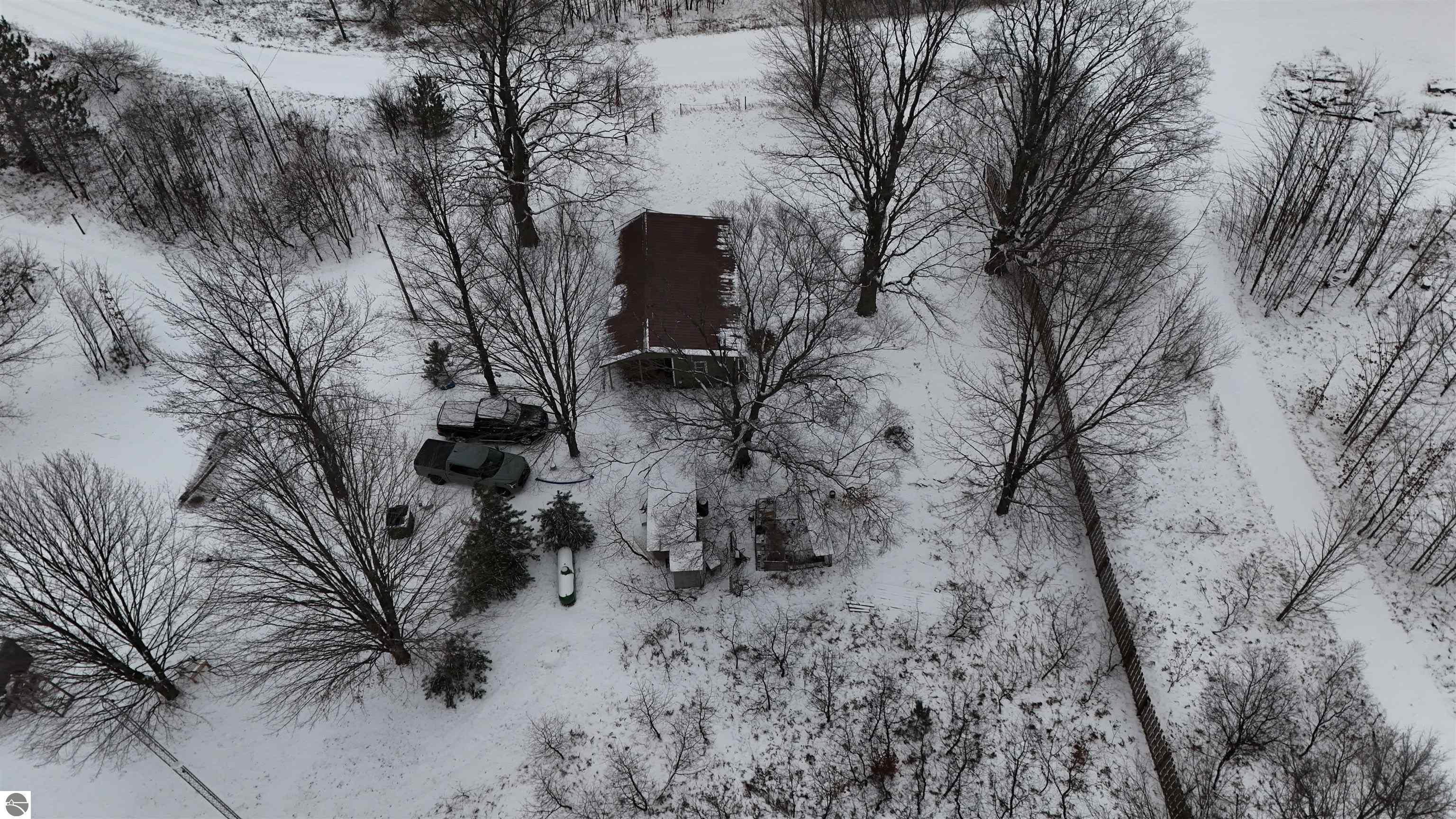 2720 Valley Road