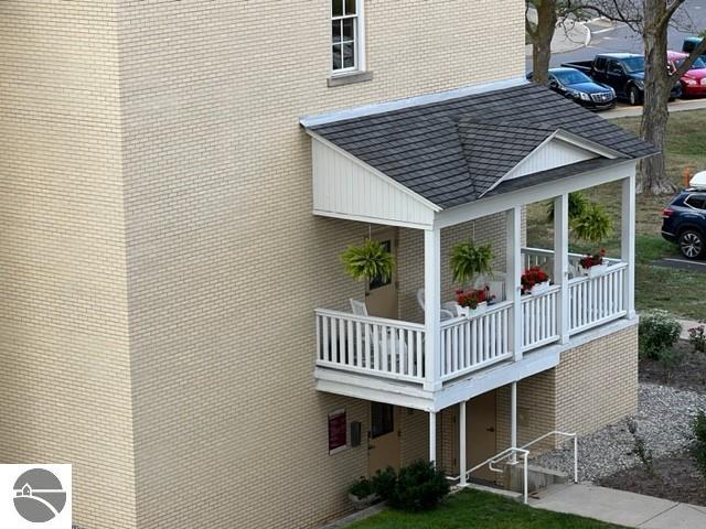 810-303 Cottageview Drive # 303