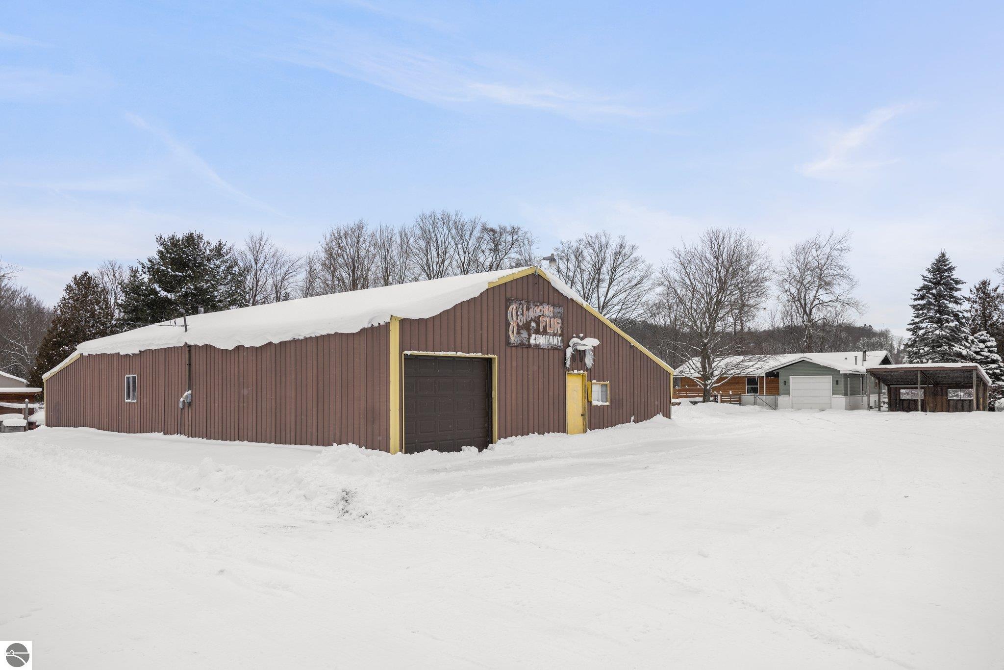 6092 Riverview Road