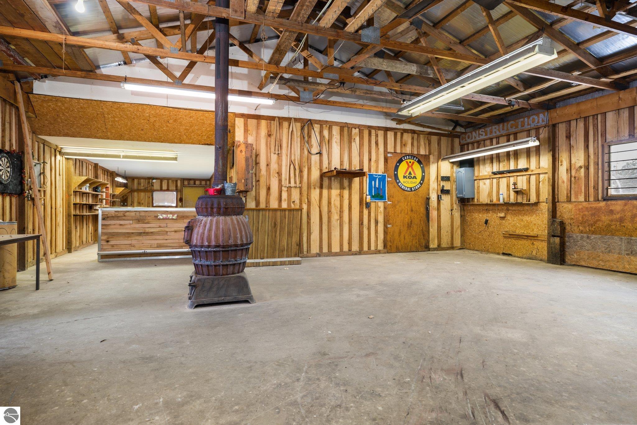 6092 Riverview Road