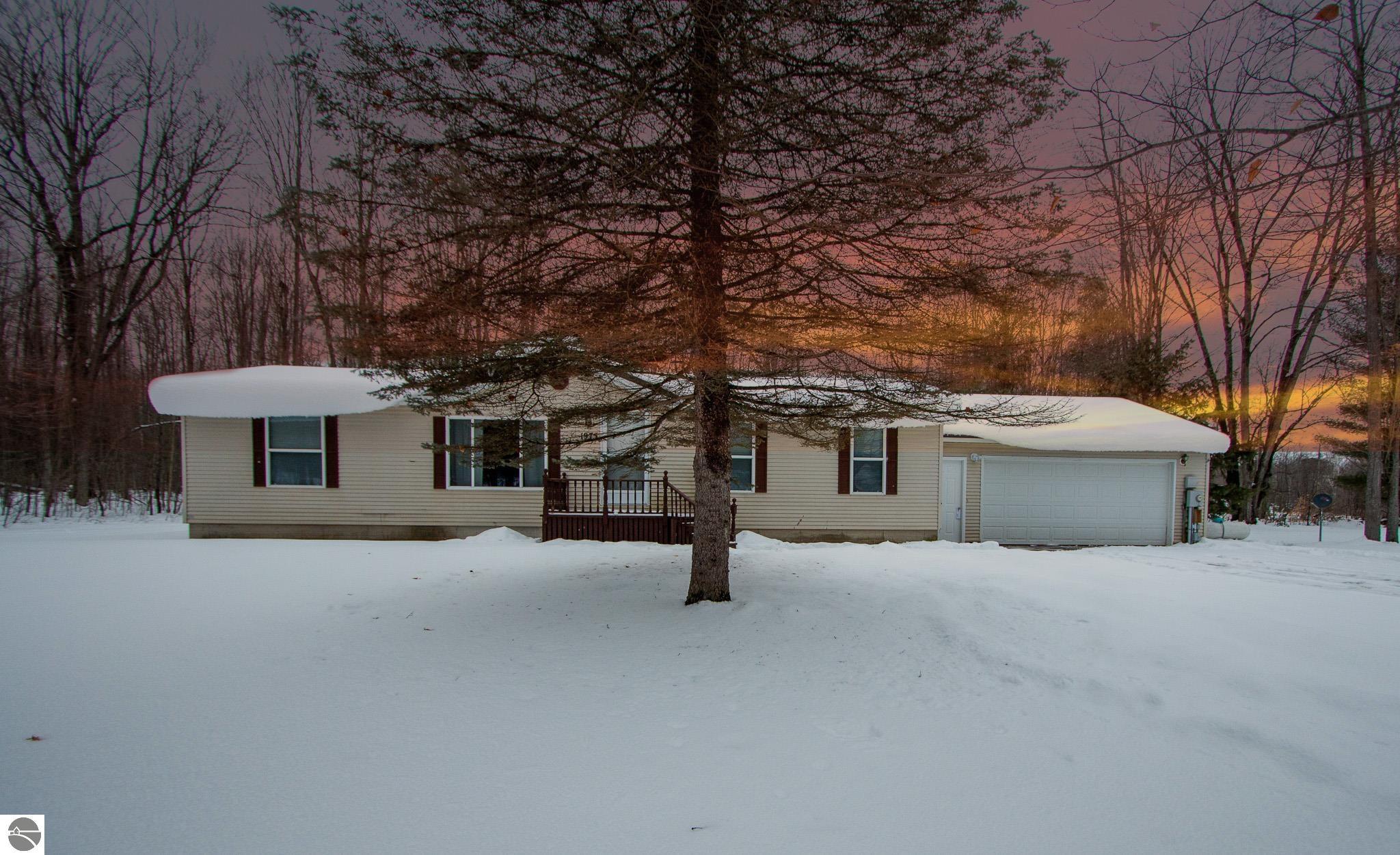 1975 Lake Placid Drive