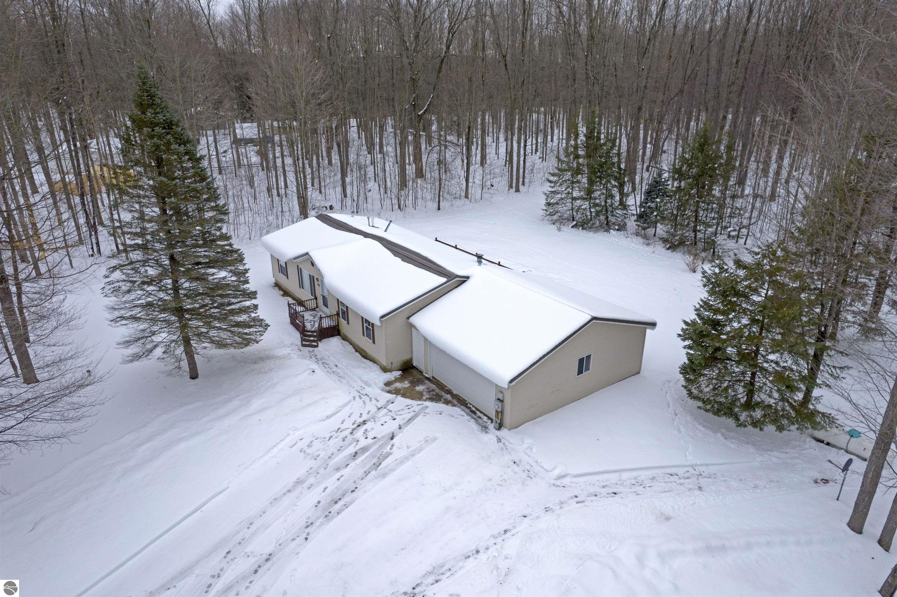 1975 Lake Placid Drive