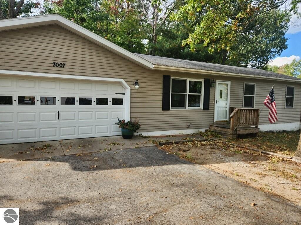 3007 Lafranier Road