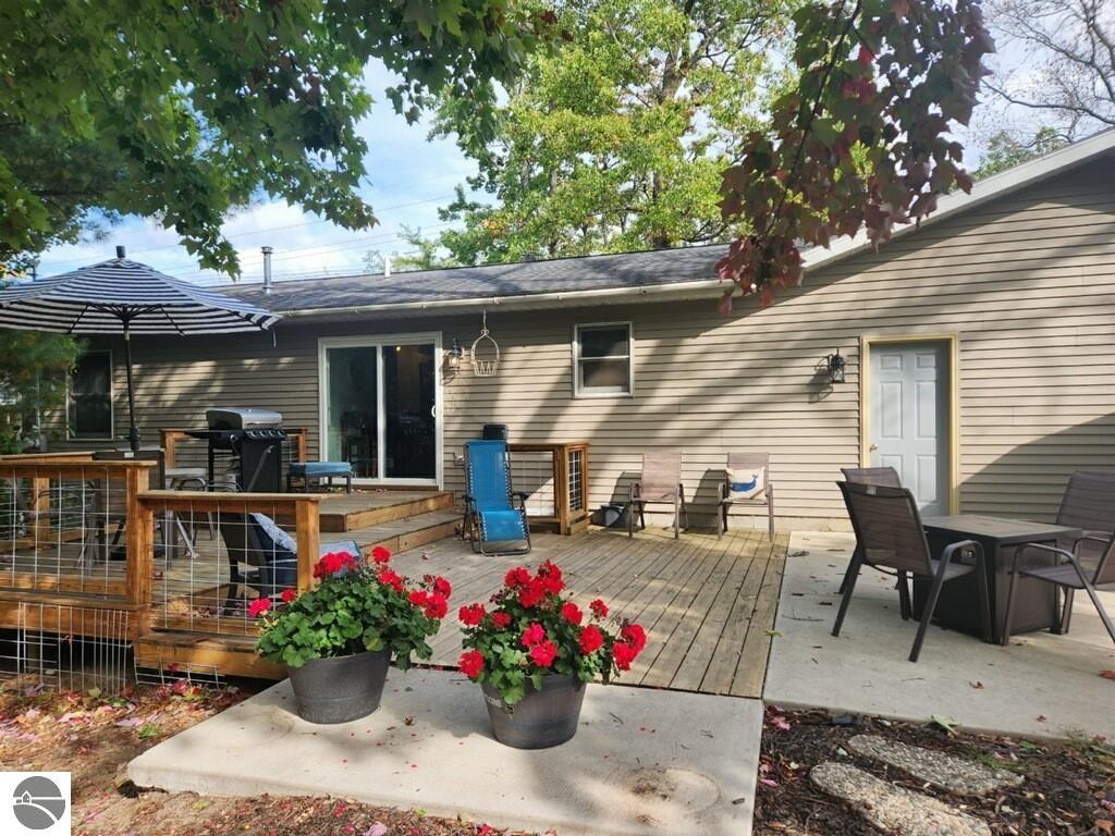 3007 Lafranier Road