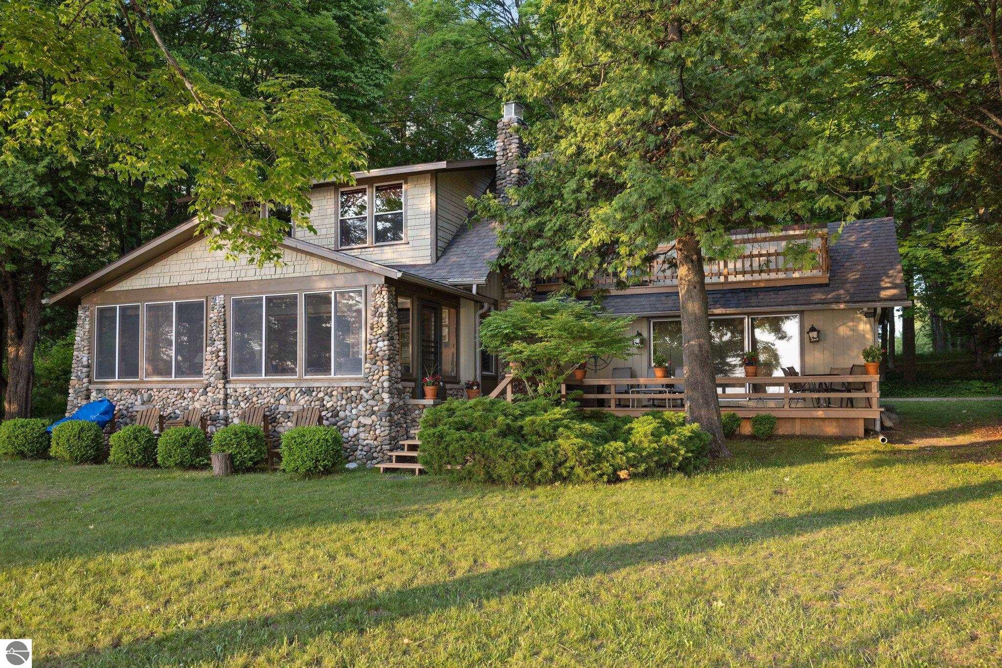 9110 Cherry Avenue