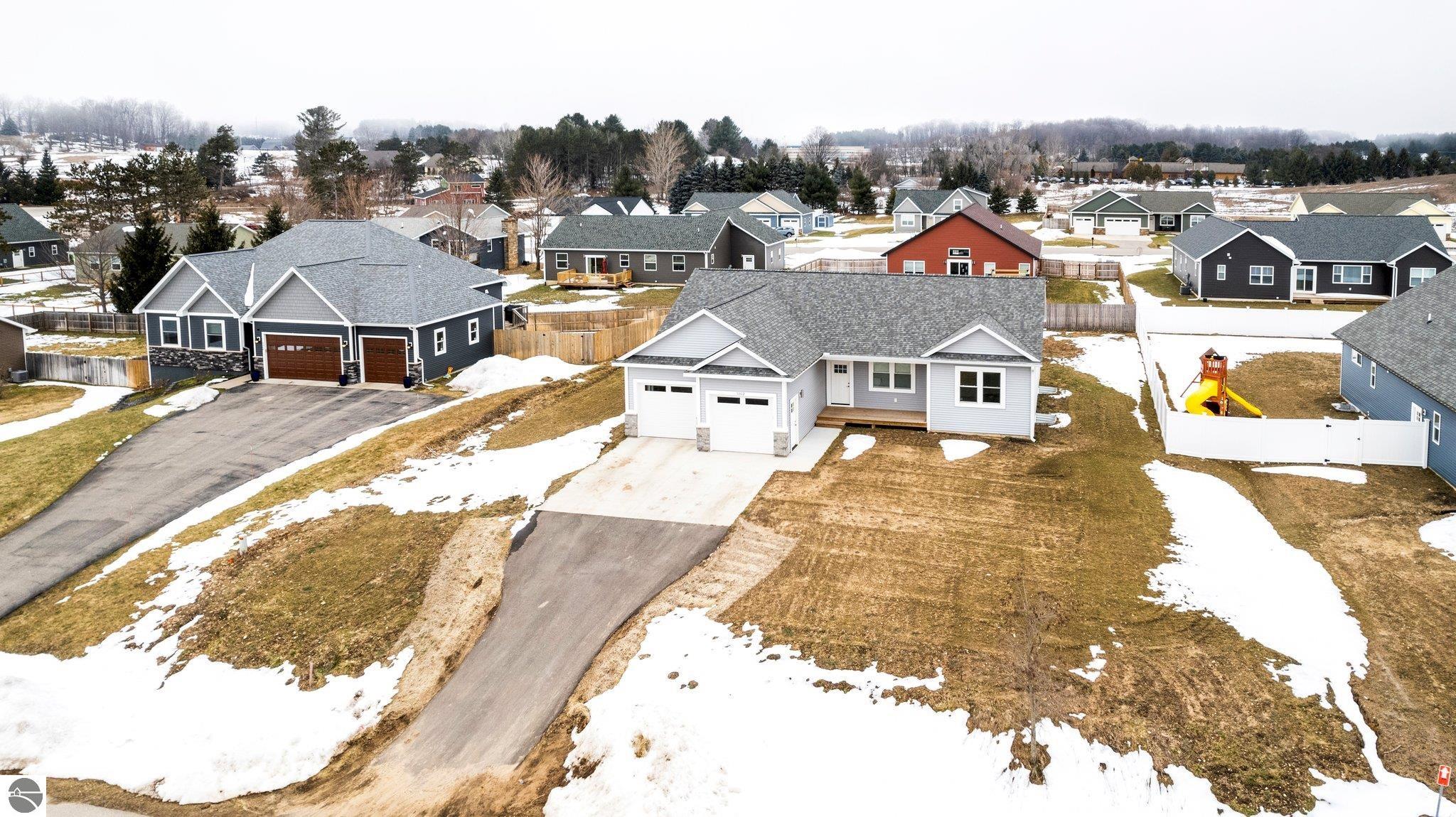 5352 Ravenhurst Drive