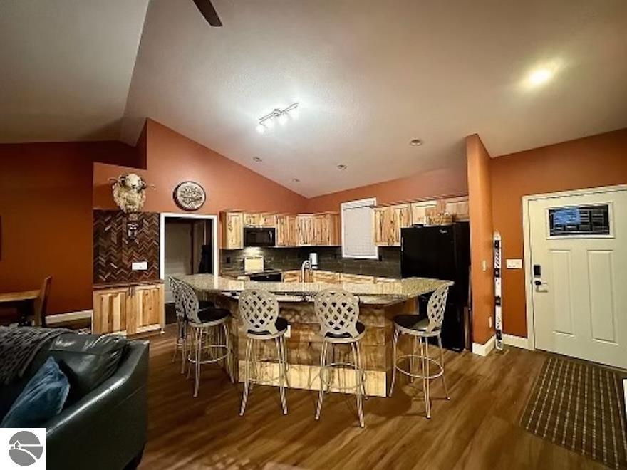 7986 Fairmont Court