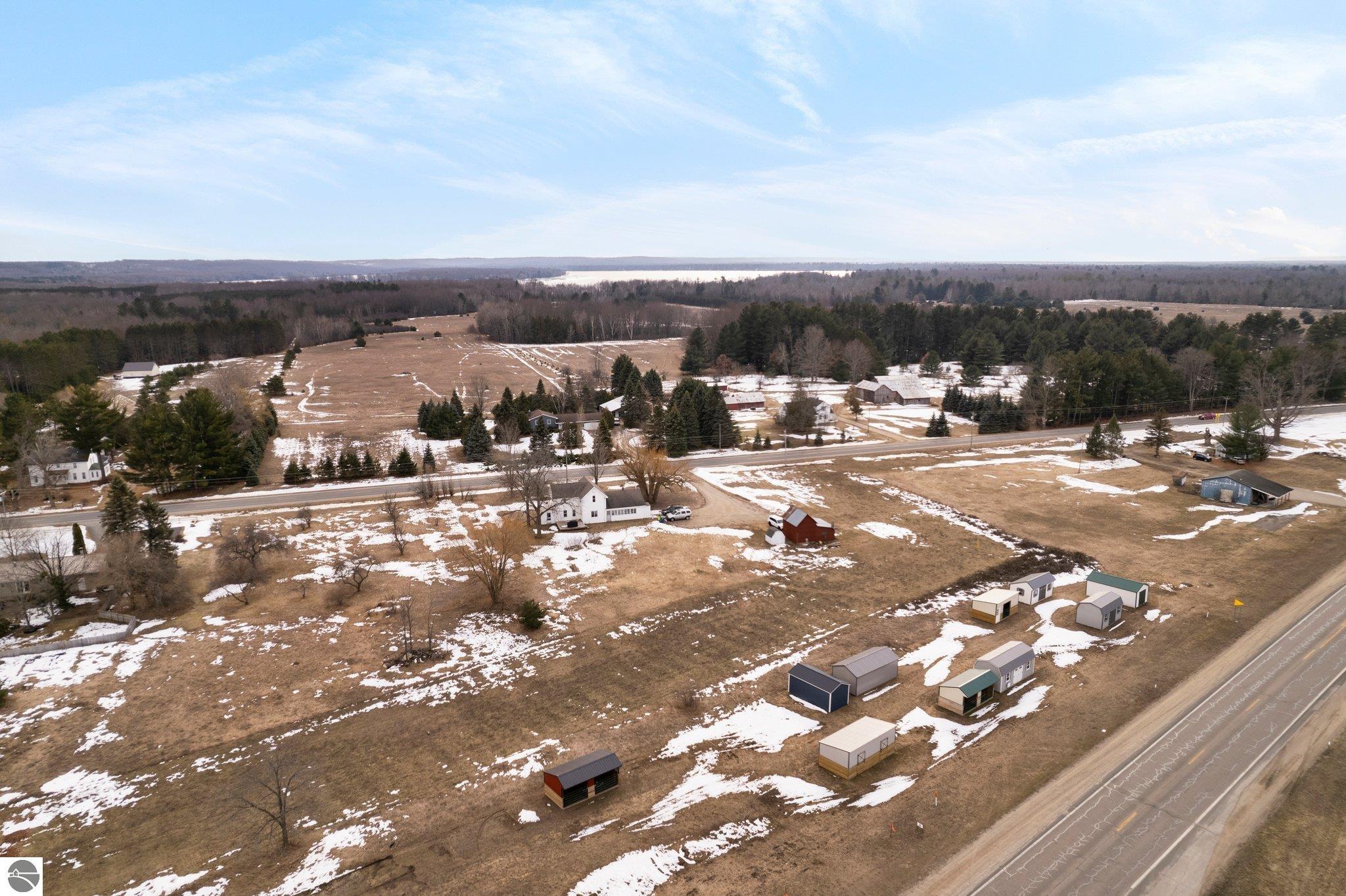 1201 E Duck Lake Road