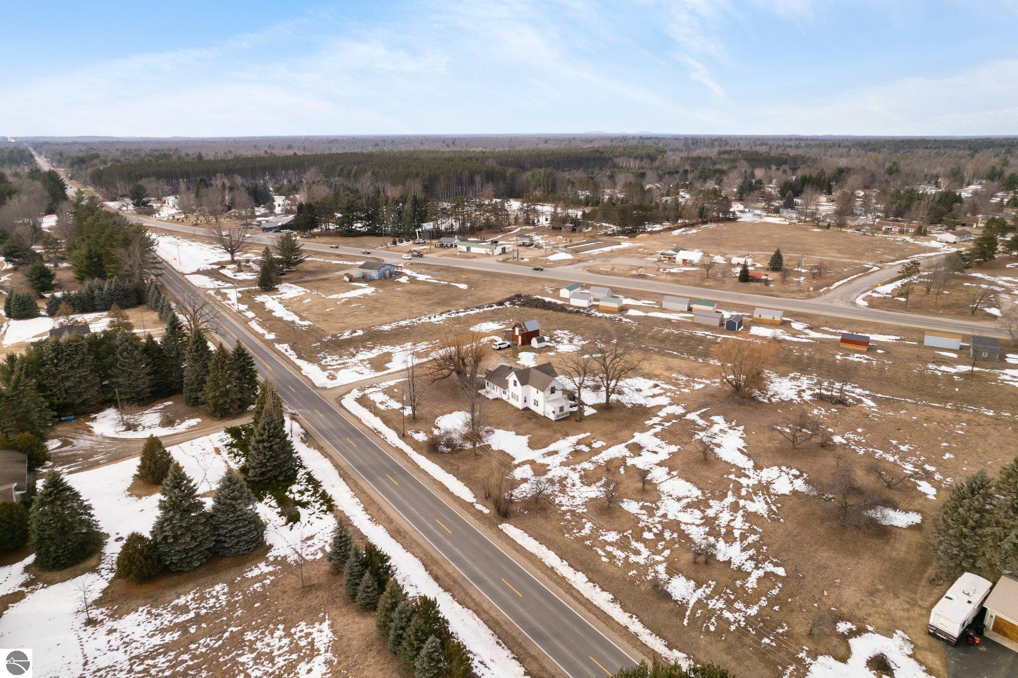 1201 E Duck Lake Road
