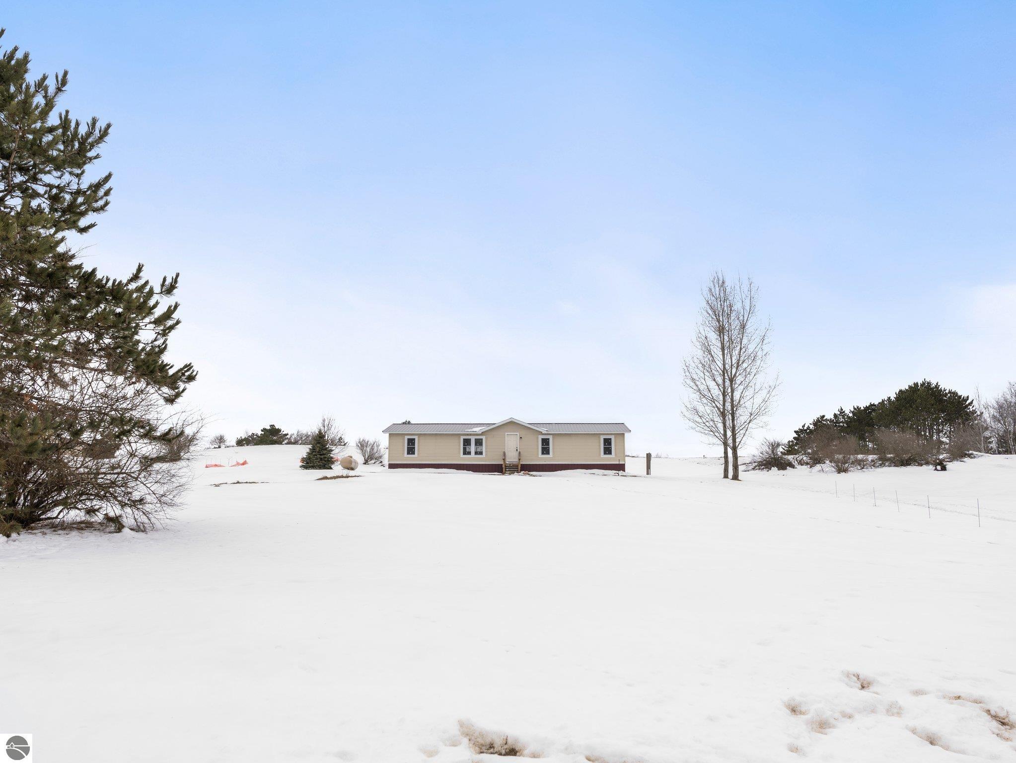 2538 22 Mile Road