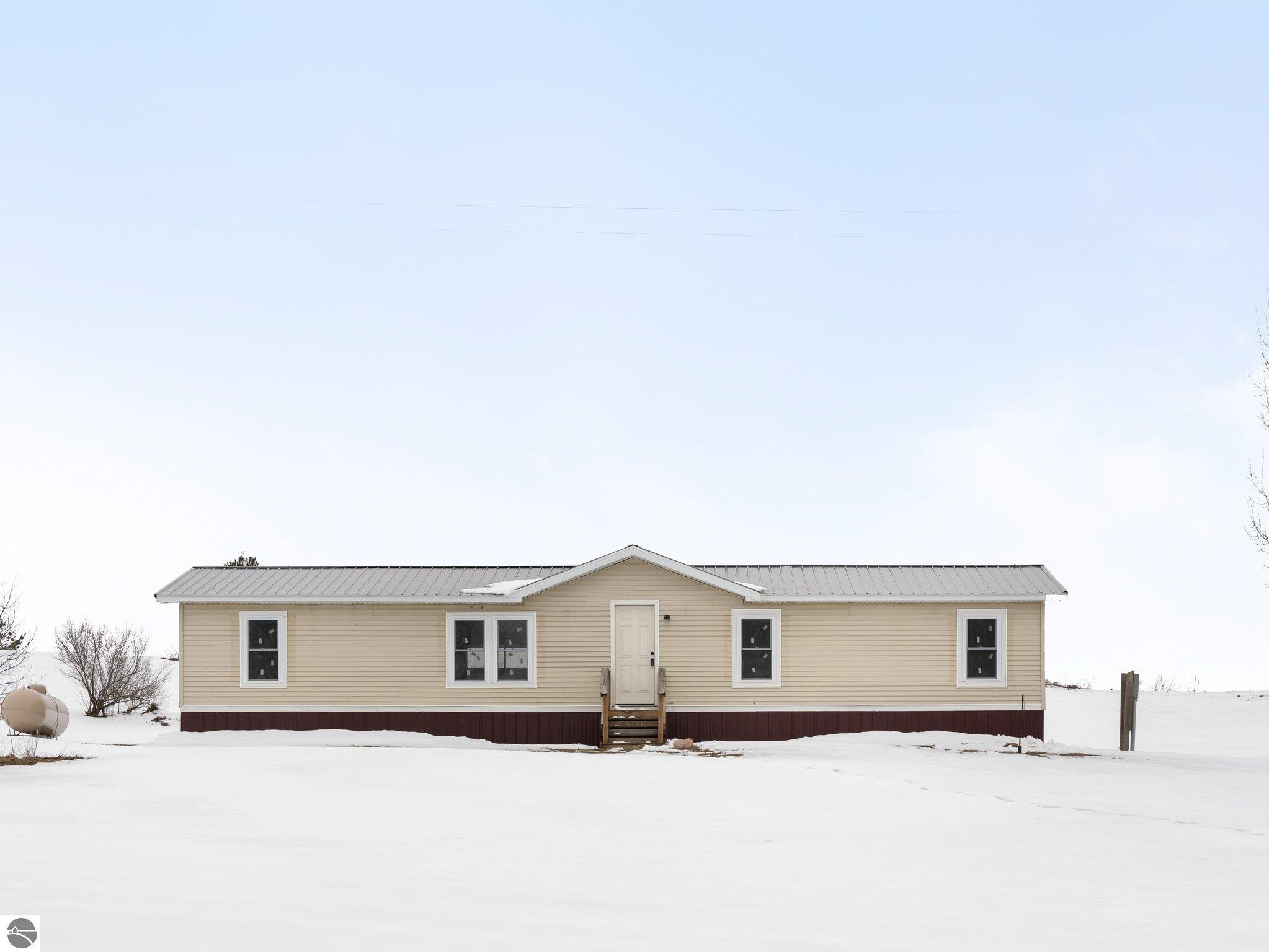 2538 22 Mile Road