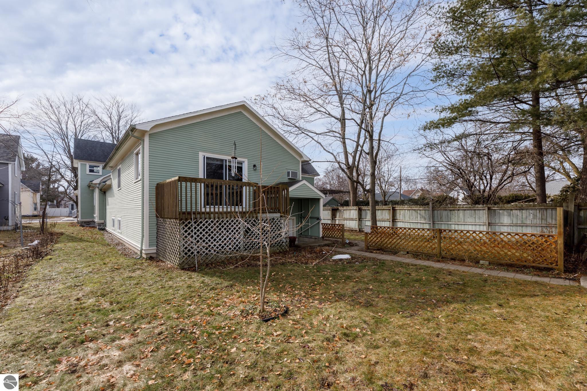 436 W Eleventh Street