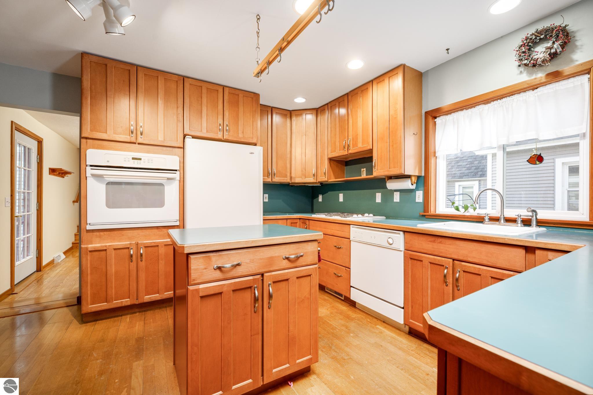 436 W Eleventh Street