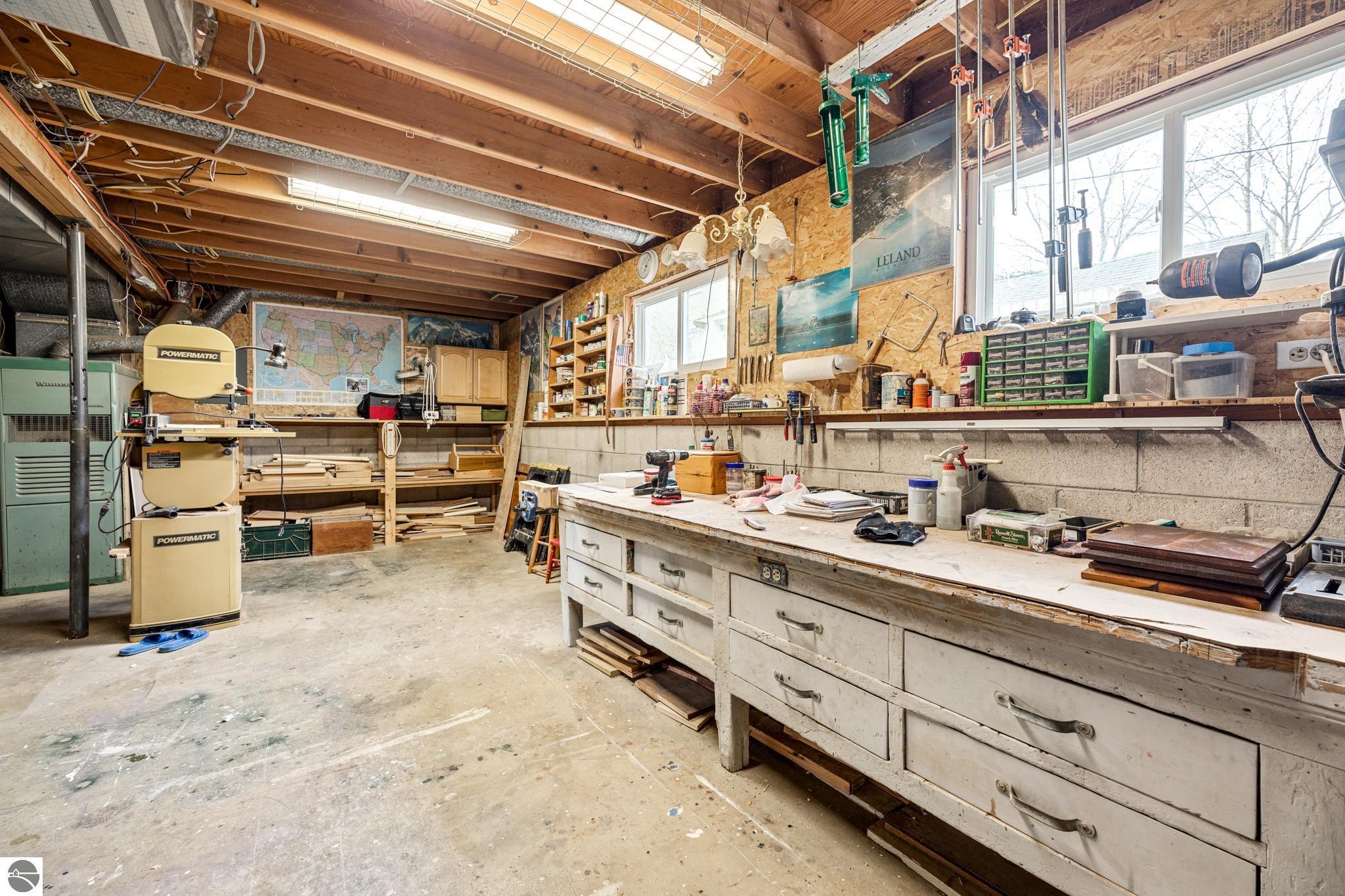 436 W Eleventh Street