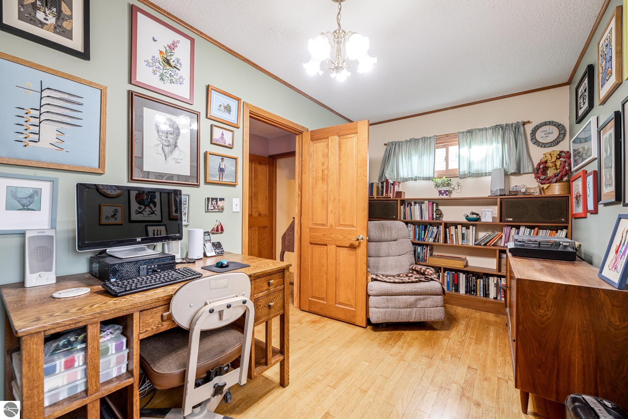 436 W Eleventh Street