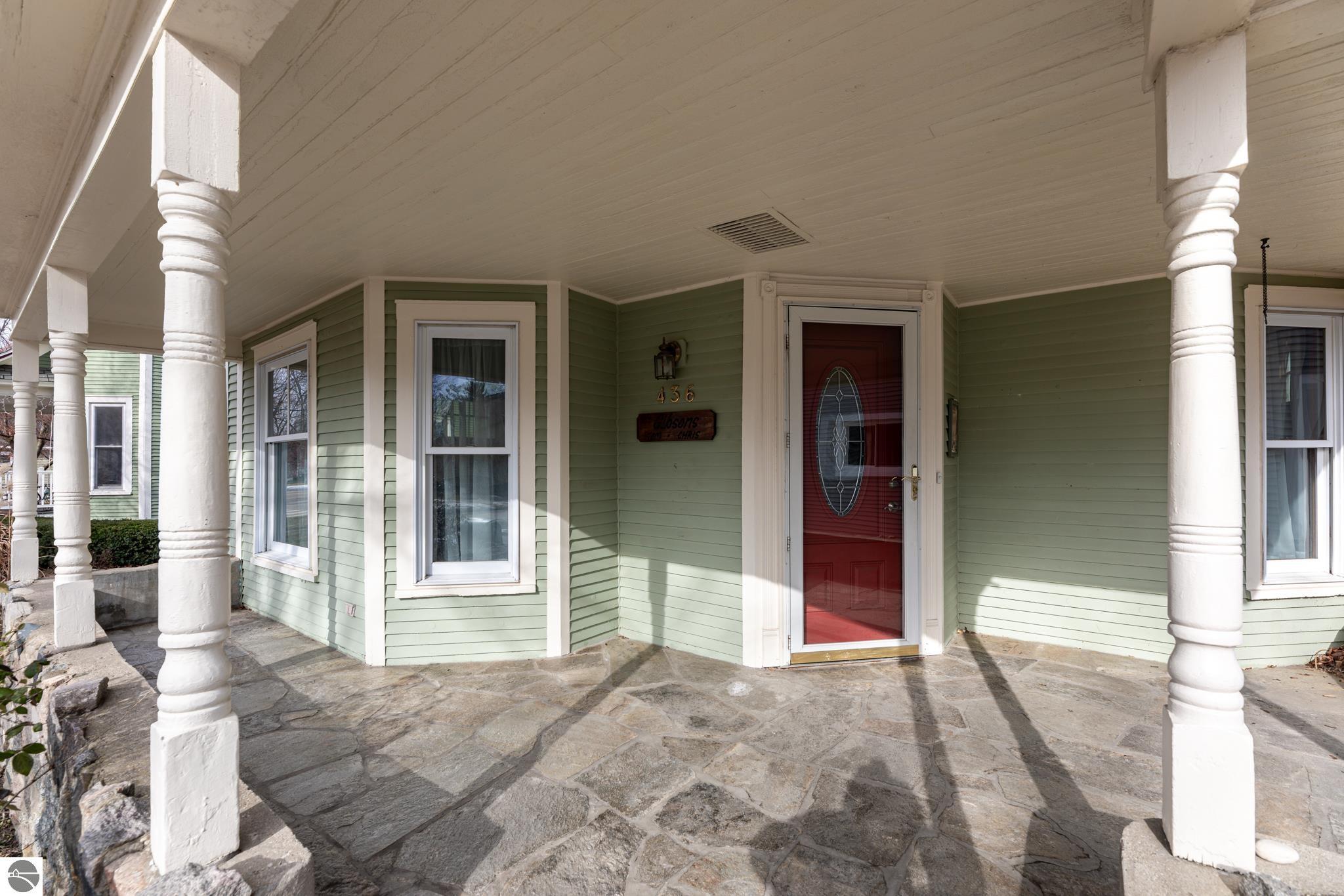 436 W Eleventh Street