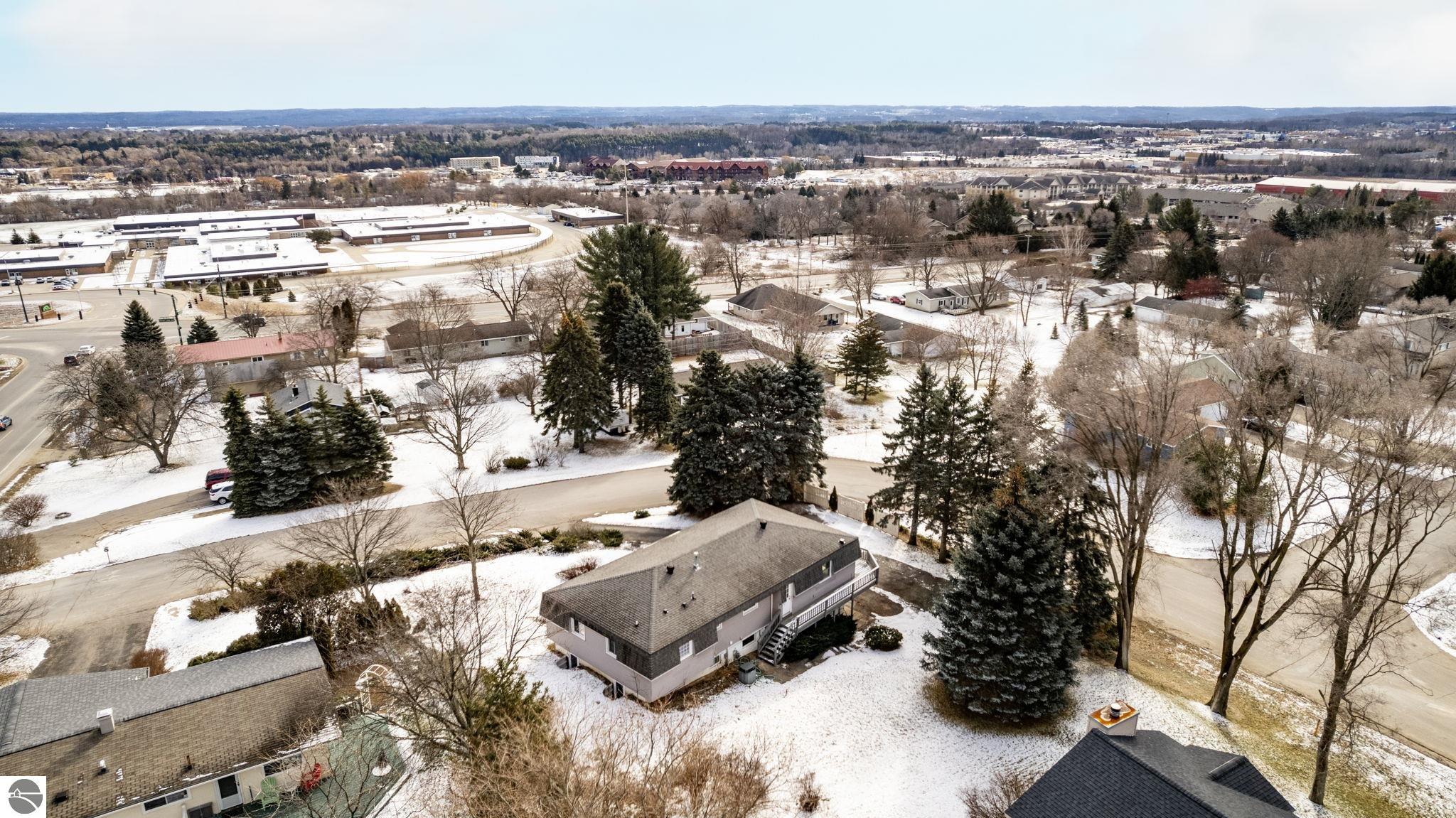 3706 Meadowview Lane