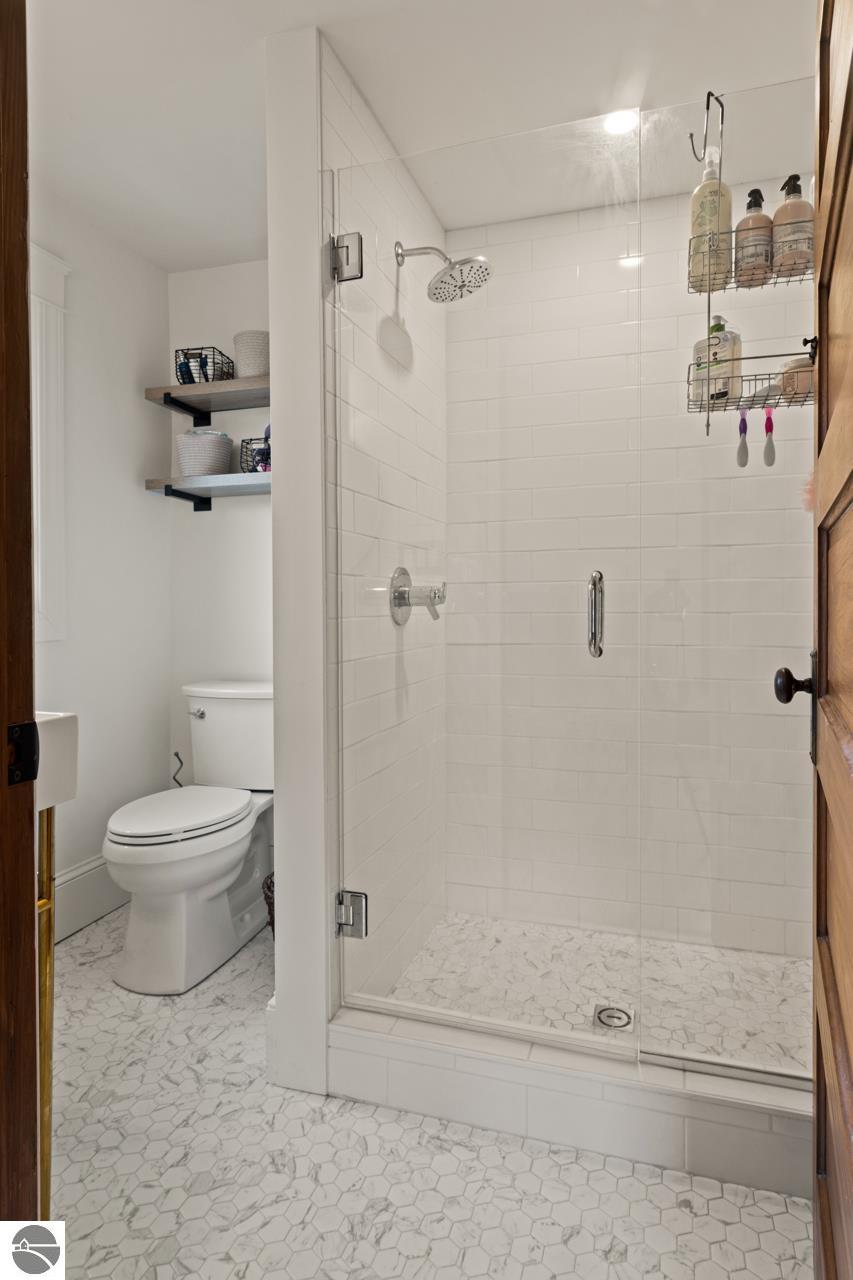 521 W Eighth Street
