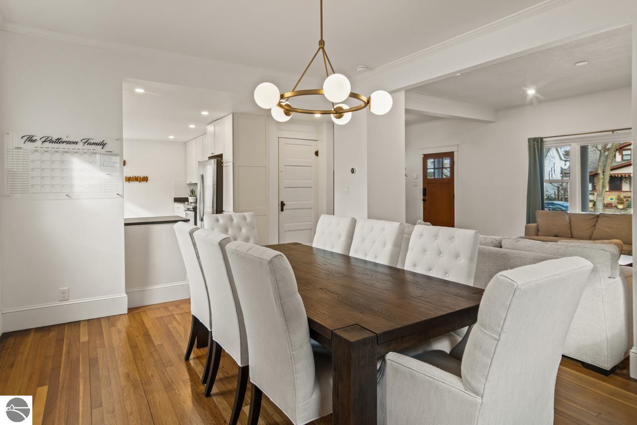 521 W Eighth Street