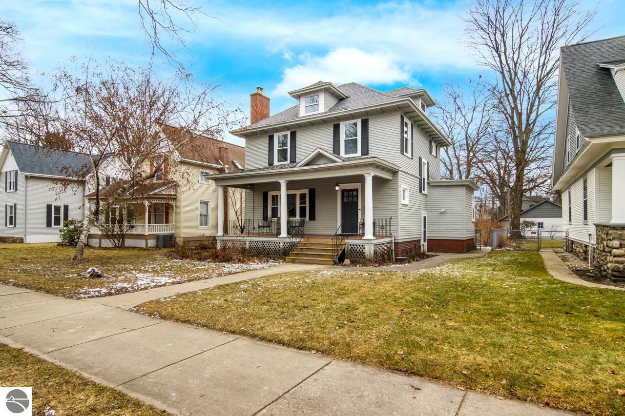 521 W Eighth Street