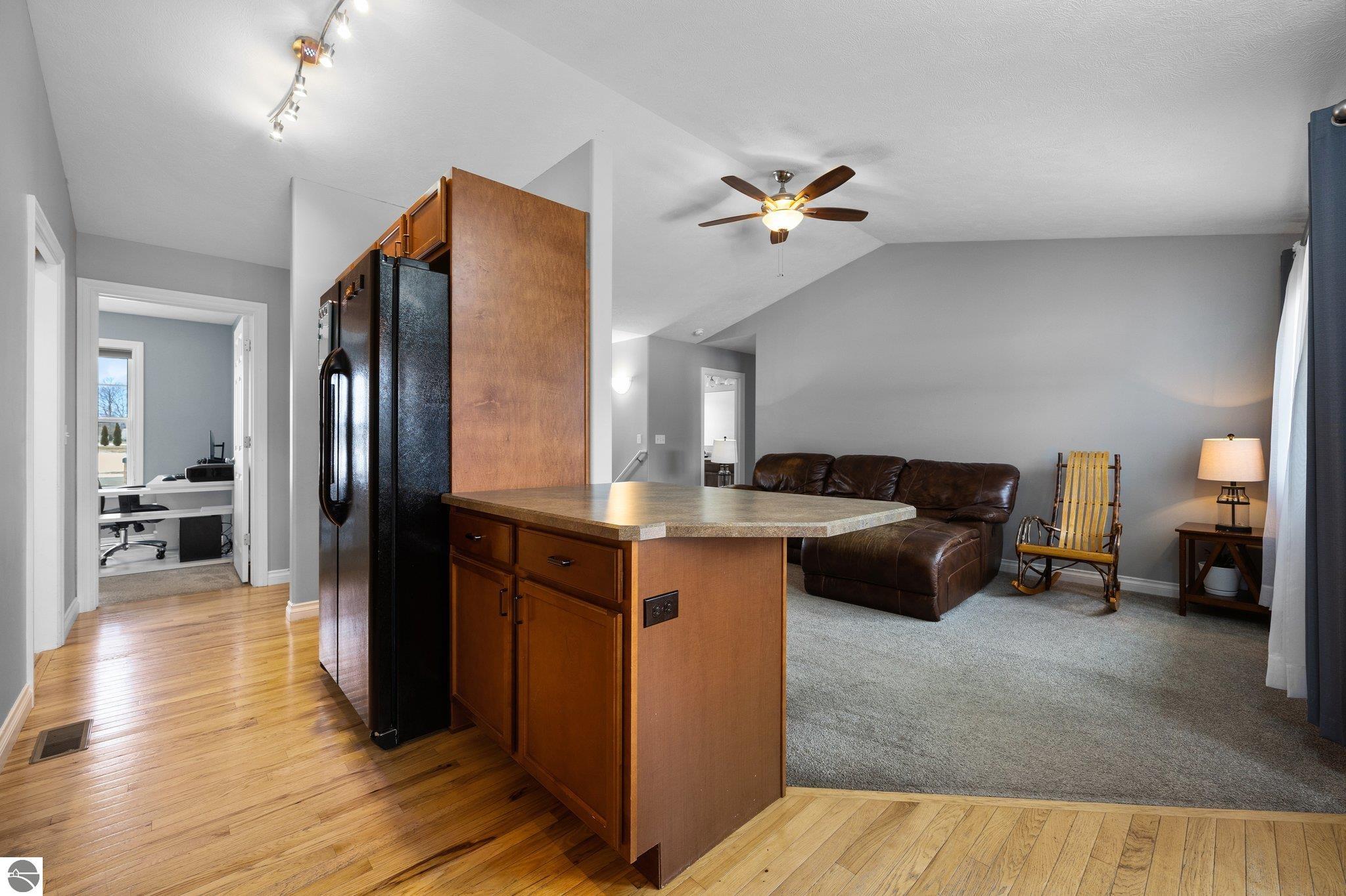 1836 Sweetfern Way