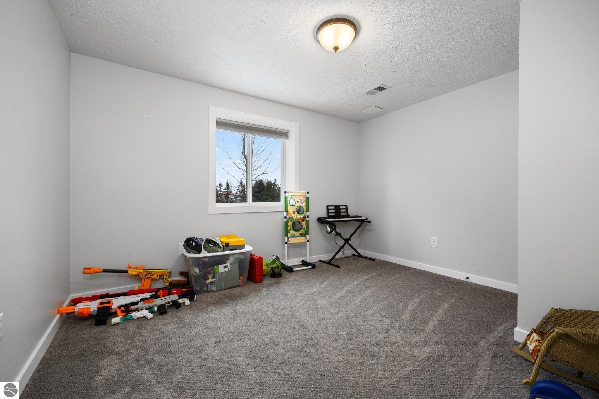 1836 Sweetfern Way