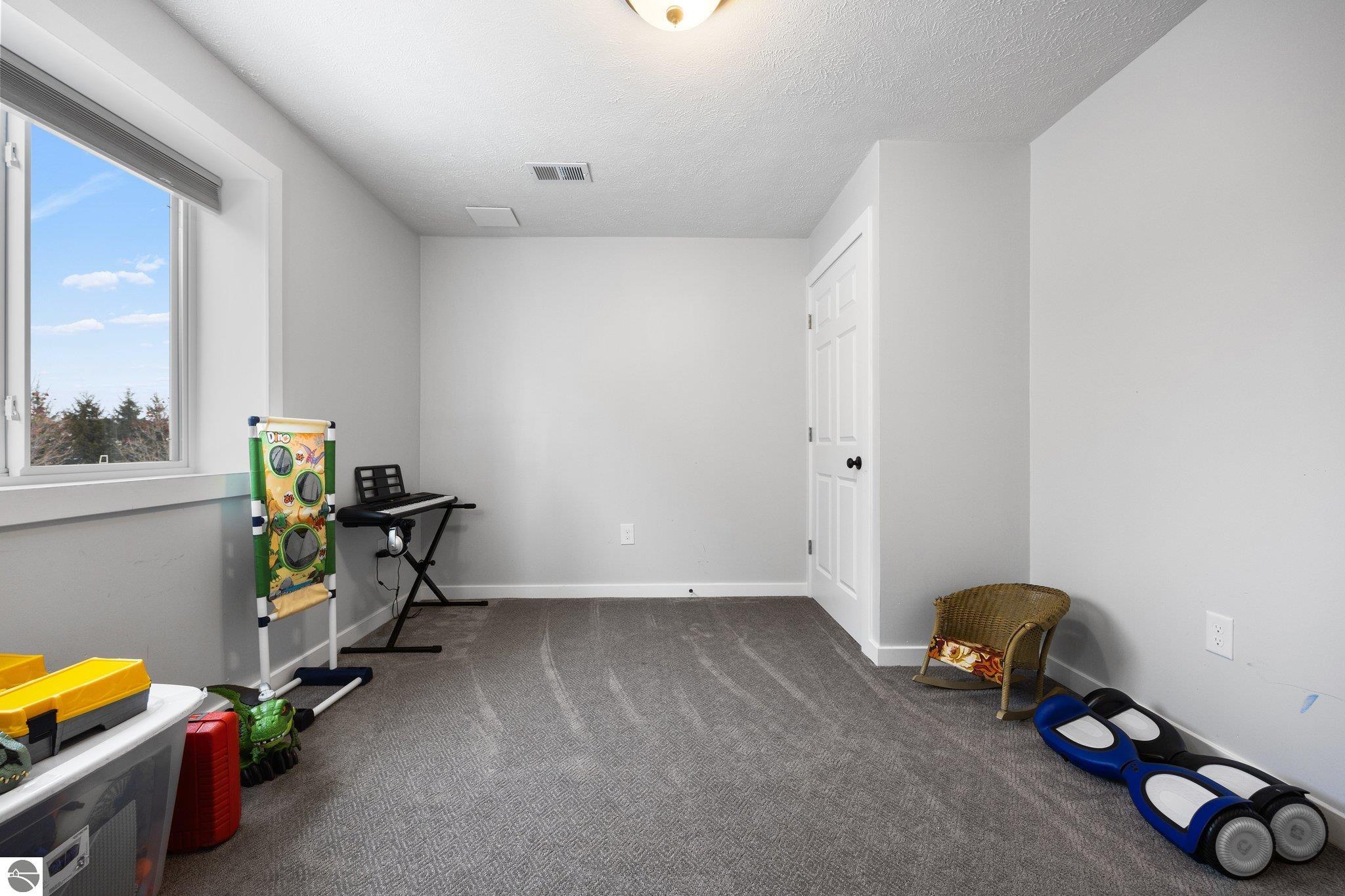 1836 Sweetfern Way