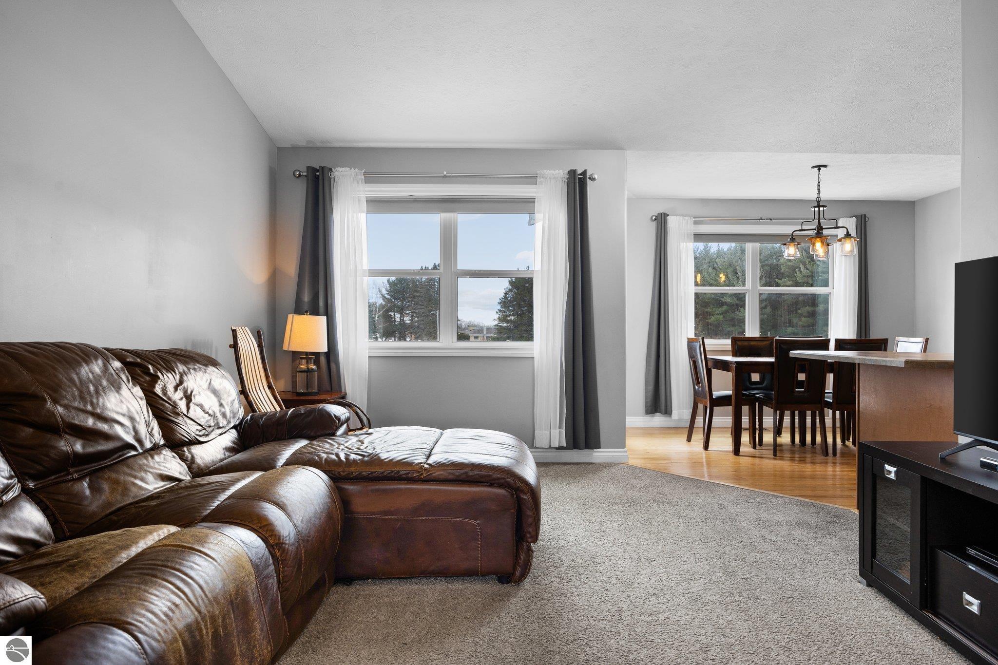1836 Sweetfern Way