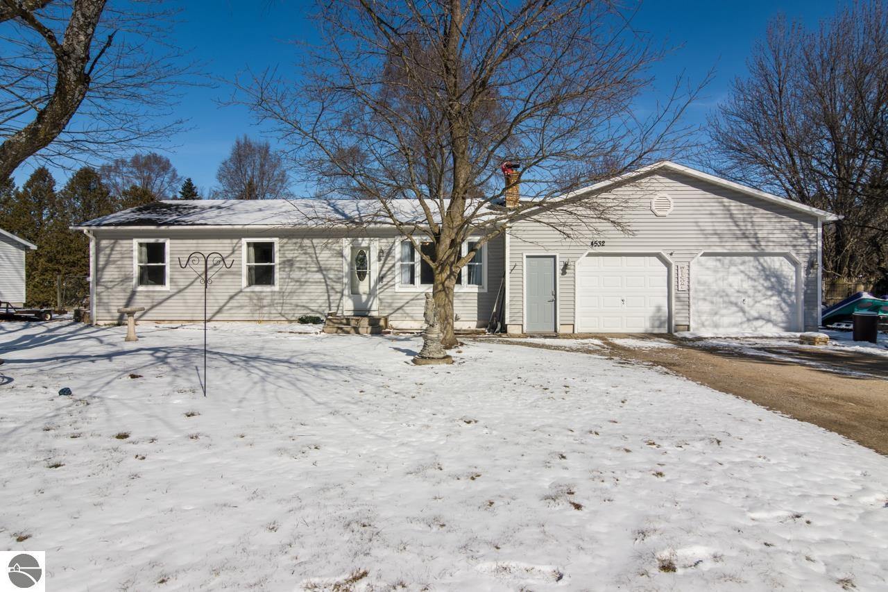 4532 S Manor Wood Drive