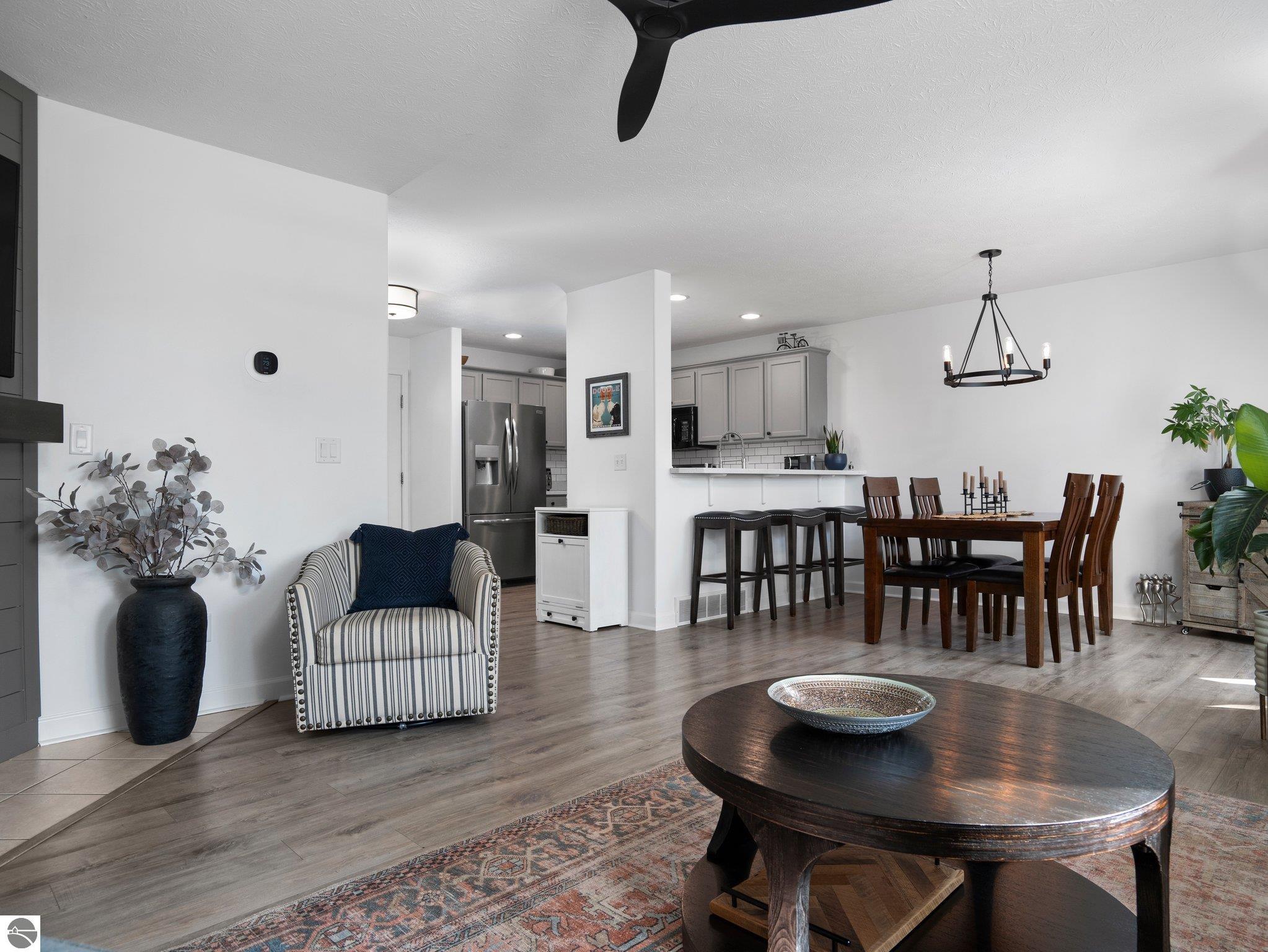 4114 Sherwood Forest Drive