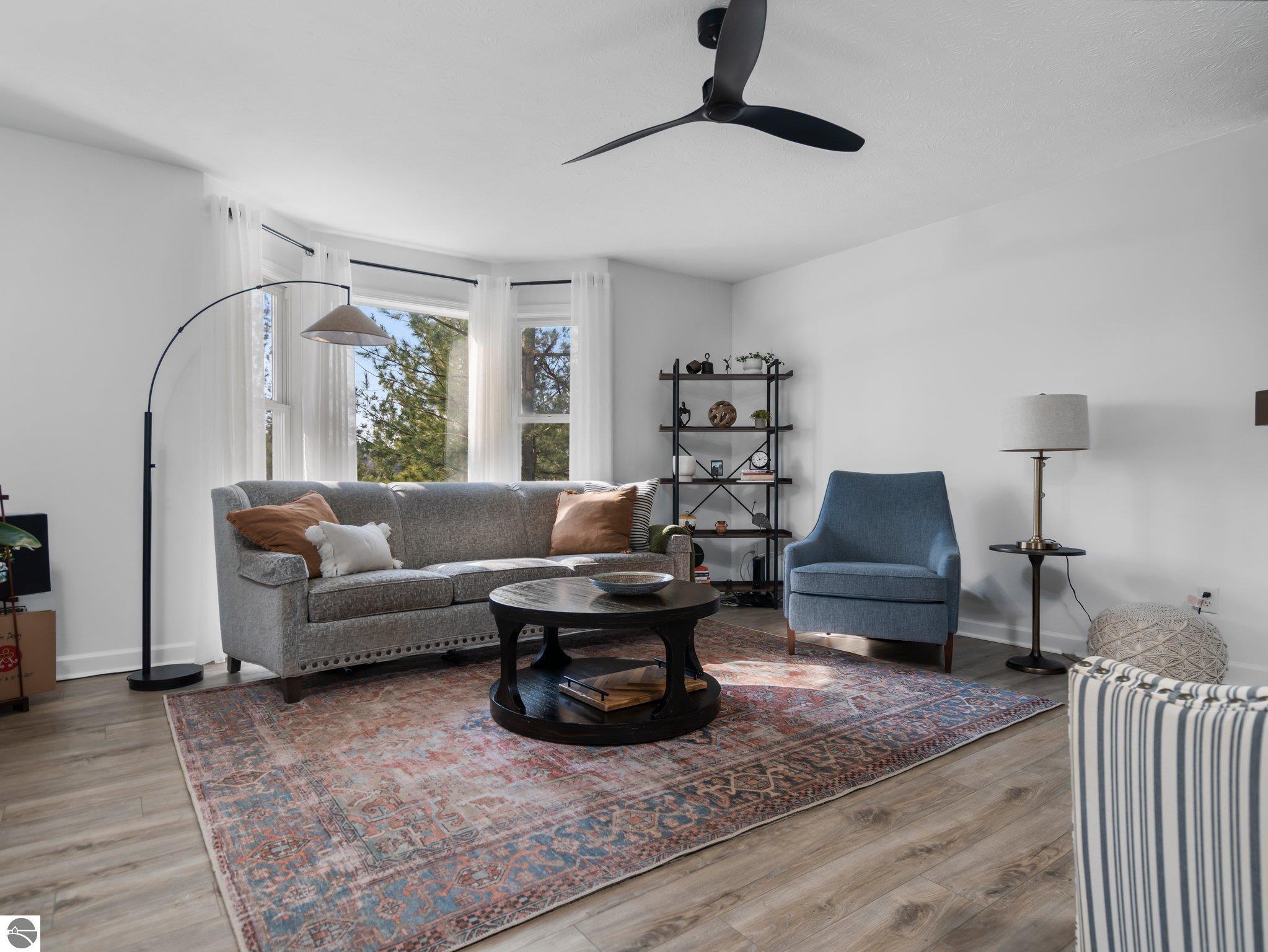 4114 Sherwood Forest Drive