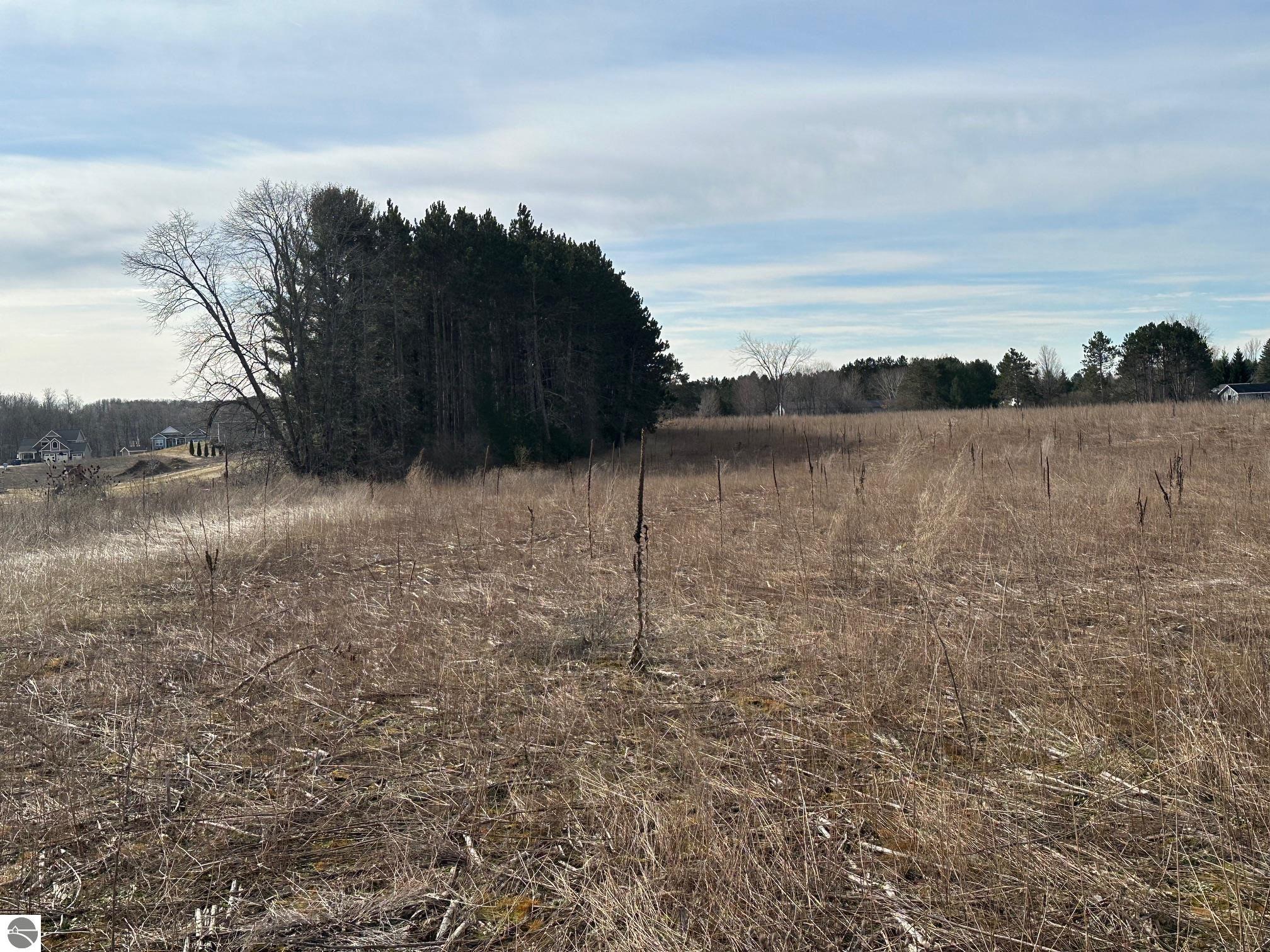 Parcel B E Long Lake Road