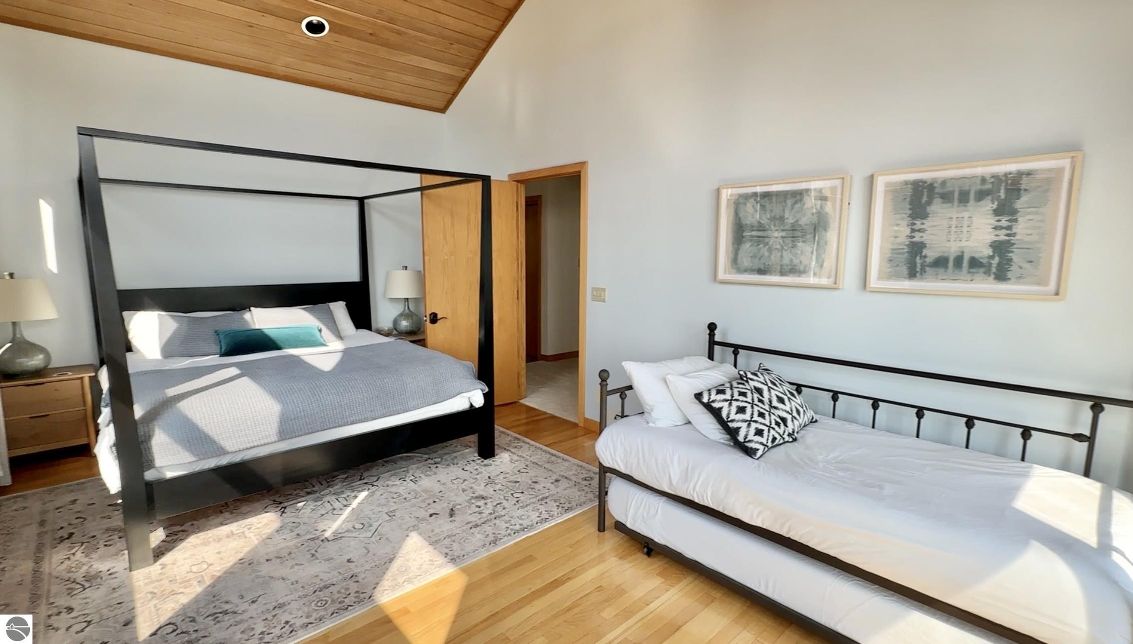 3142 Crystal Drive