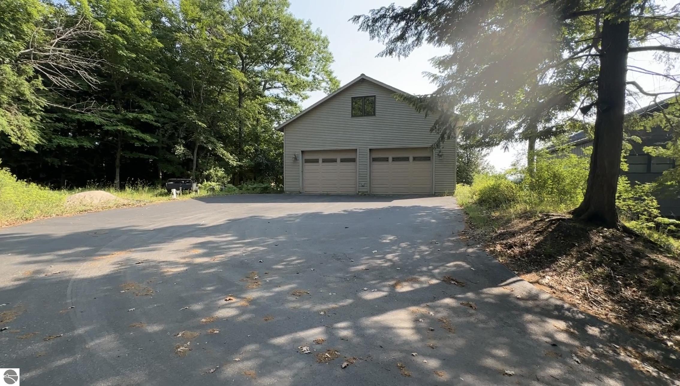 3142 Crystal Drive