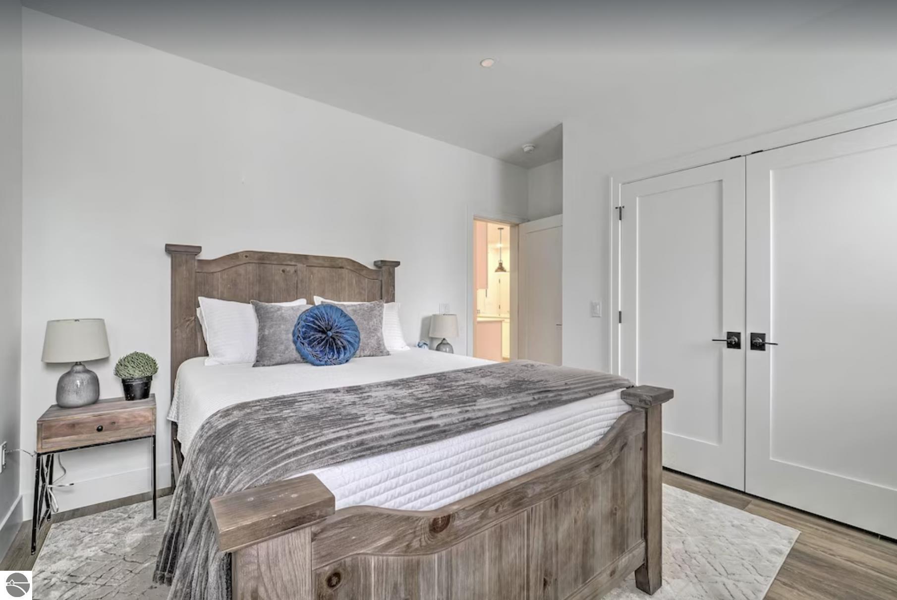 222 E State Street # 204