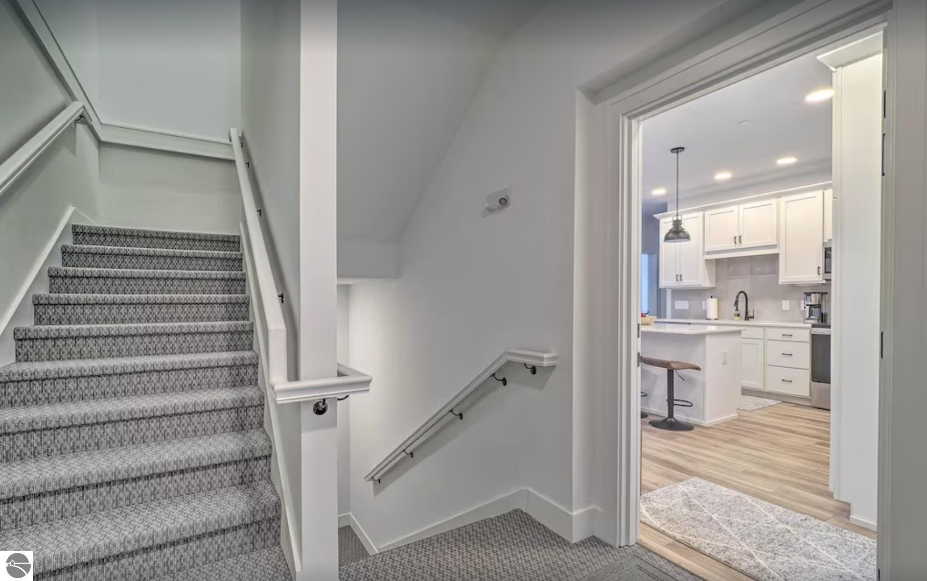 222 E State Street # 204