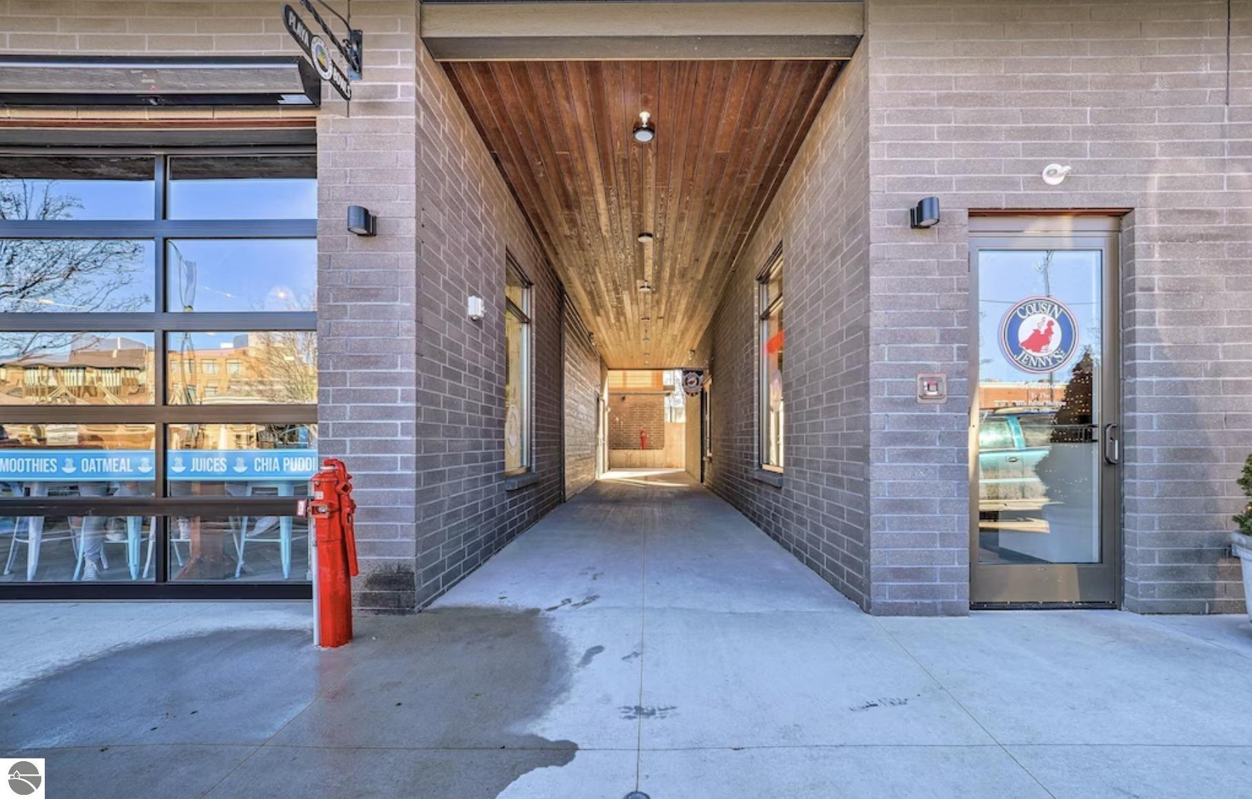 222 E State Street # 204