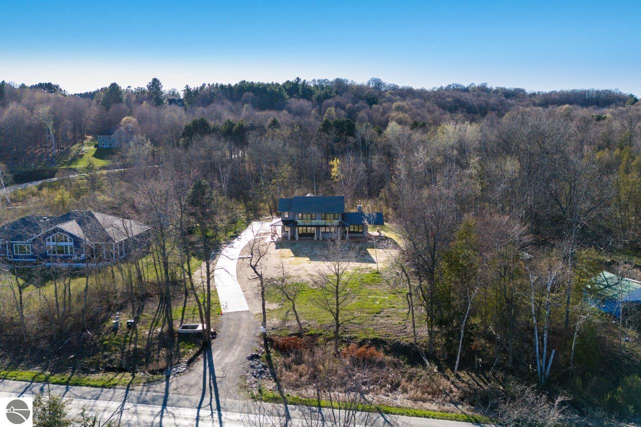 4584 S West Bay Shore