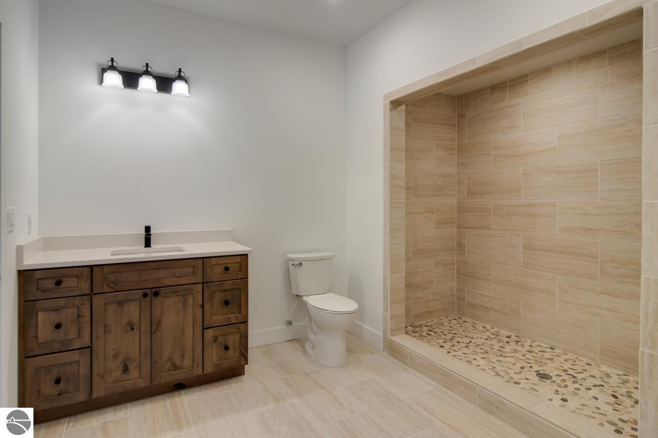 4584 S West Bay Shore