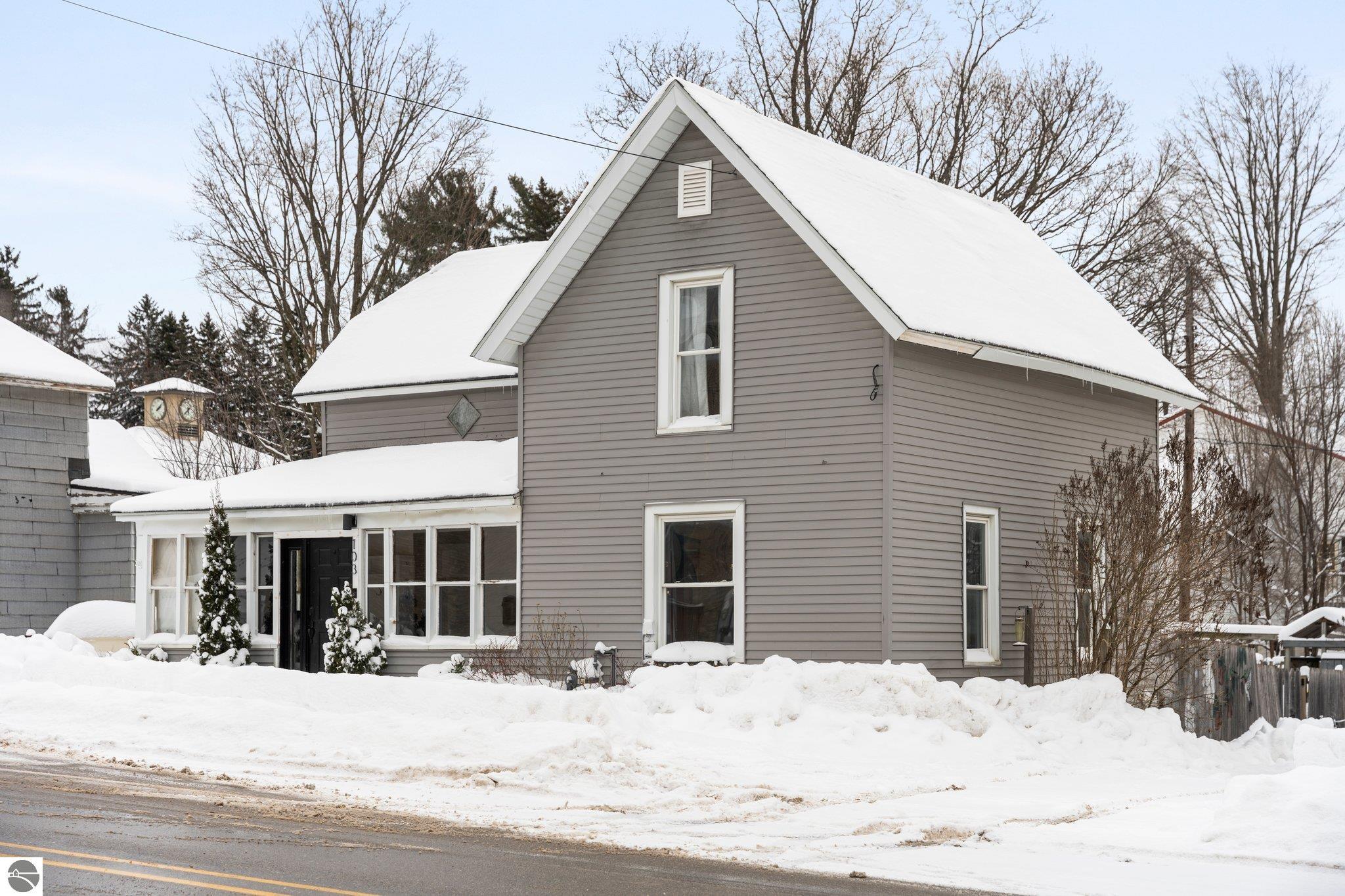 103 W Blair Street