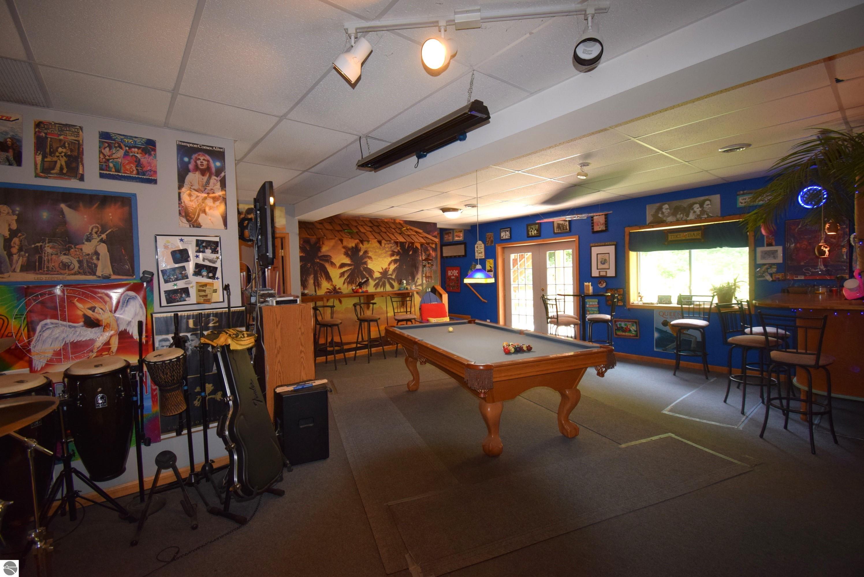 6019 Pincherry Road