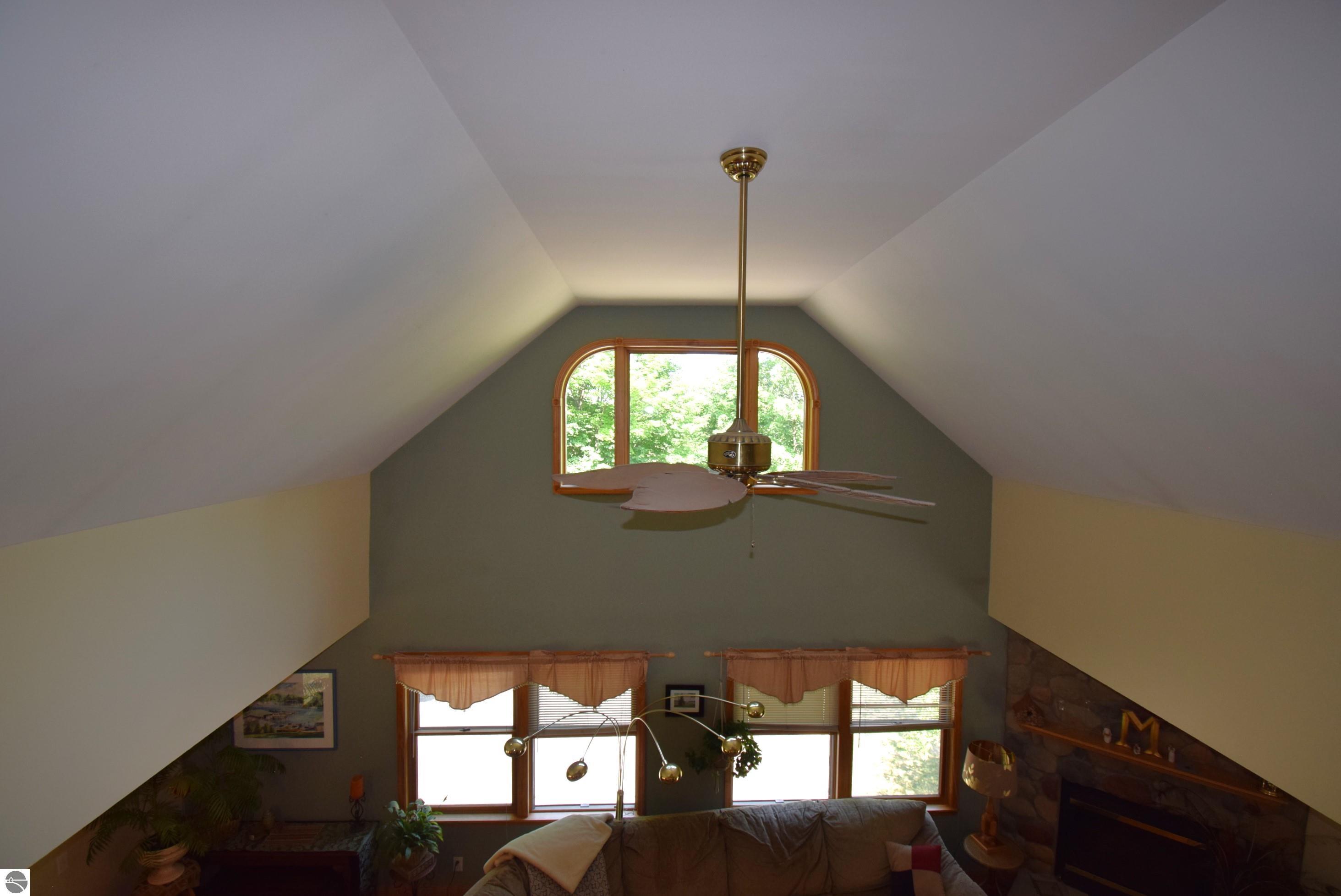 6019 Pincherry Road
